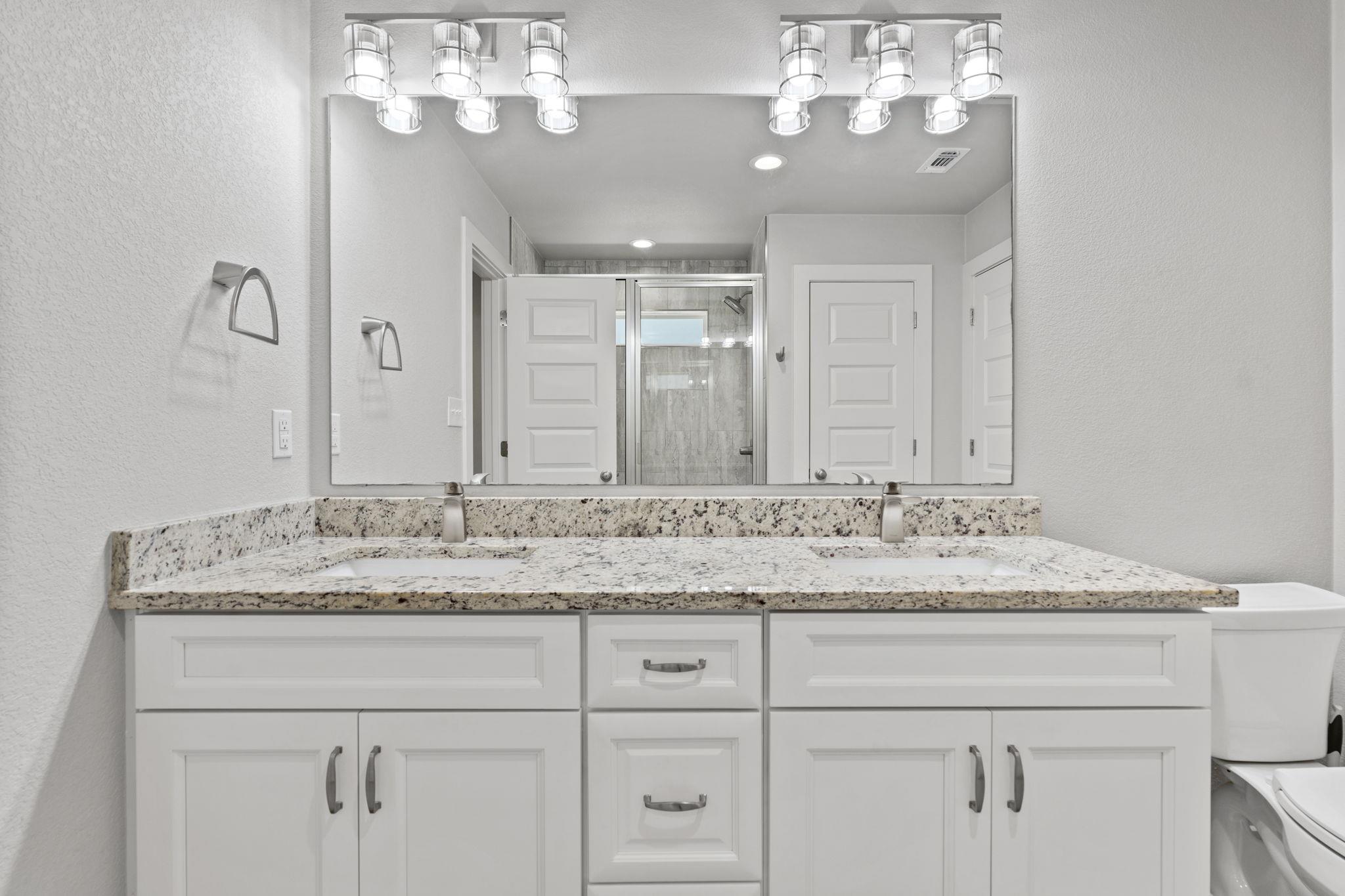 117 Primrose Ln, Marble Falls, TX 78654