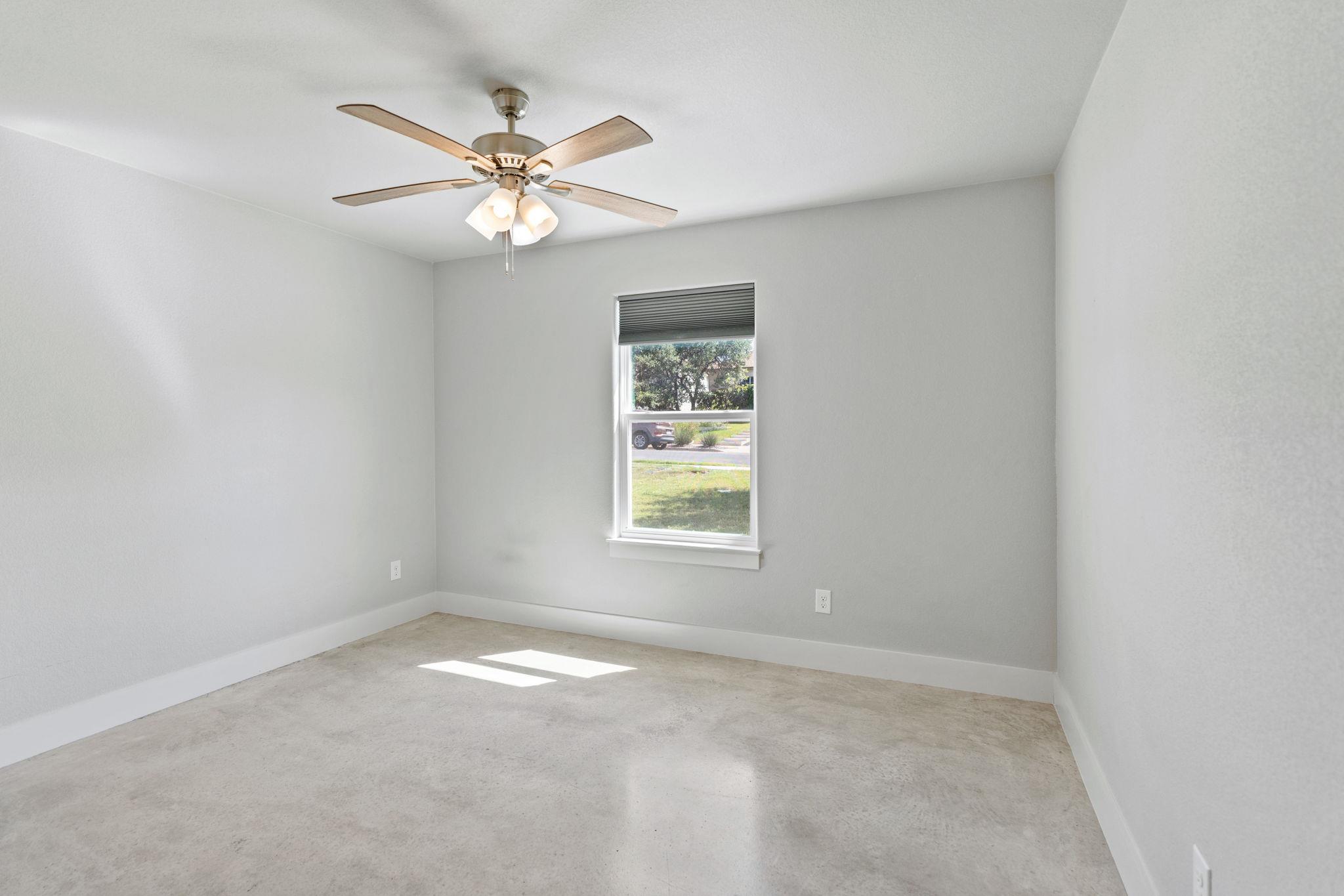 117 Primrose Ln, Marble Falls, TX 78654