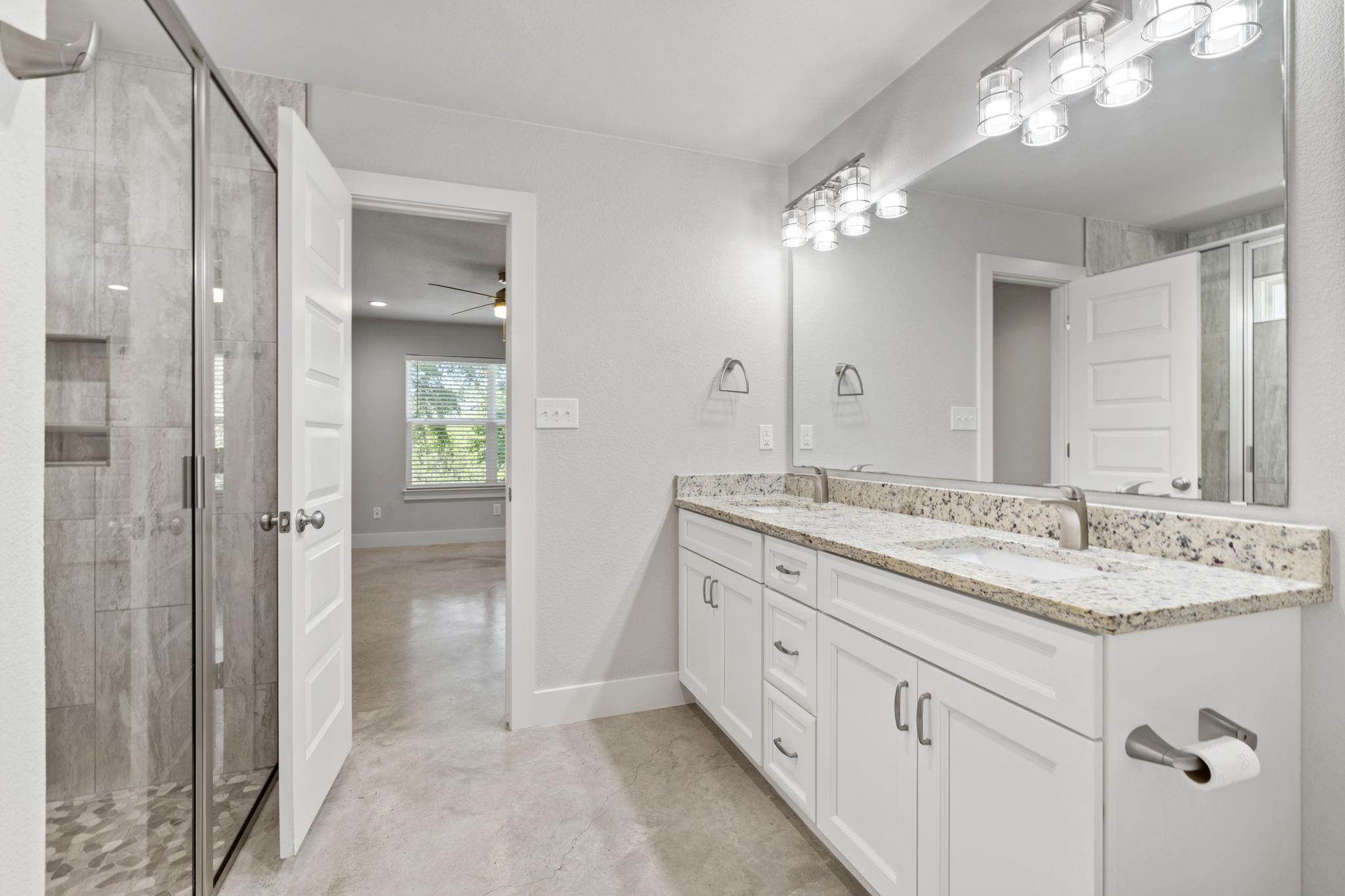 117 Primrose Ln, Marble Falls, TX 78654