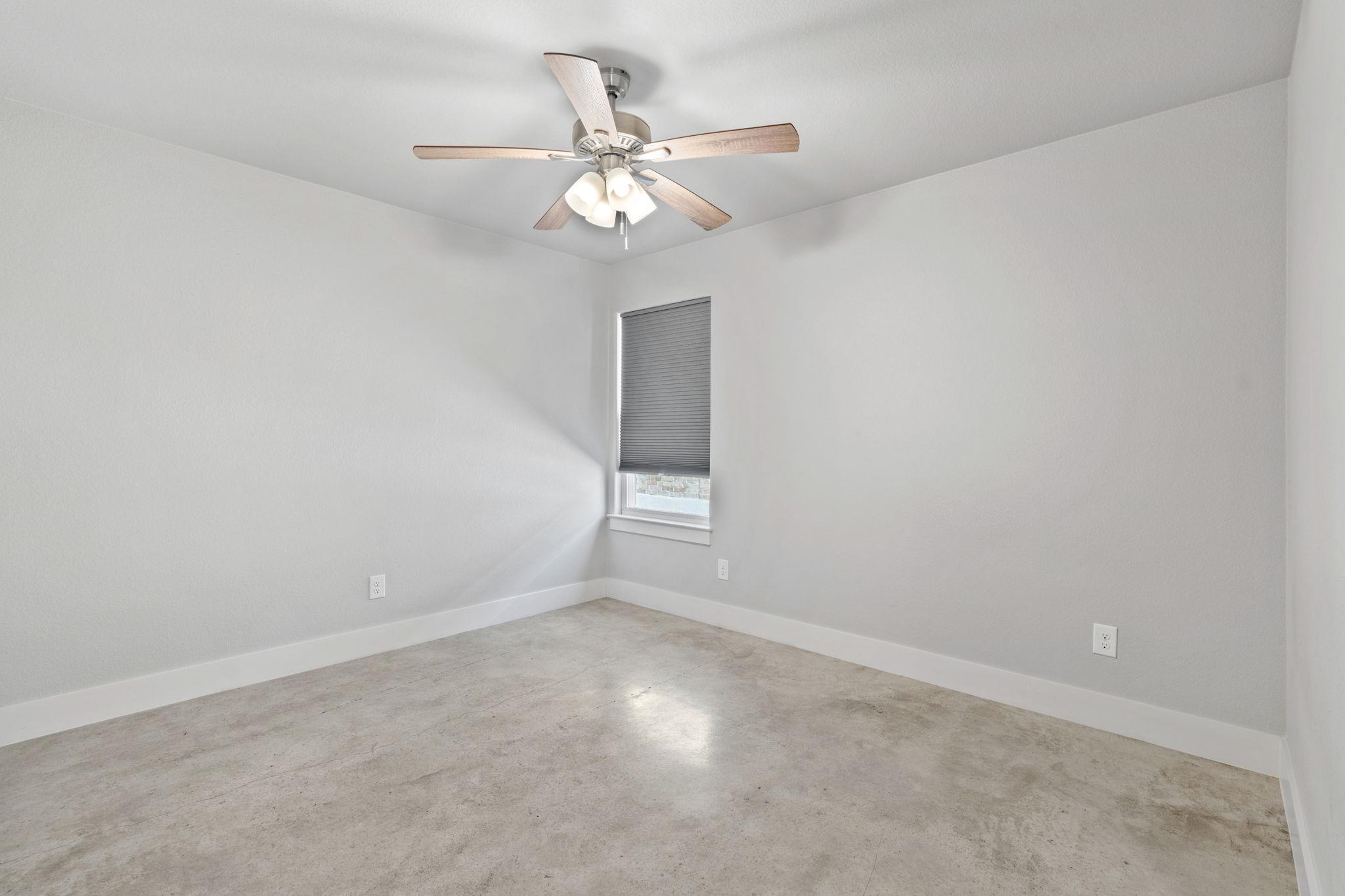 117 Primrose Ln, Marble Falls, TX 78654