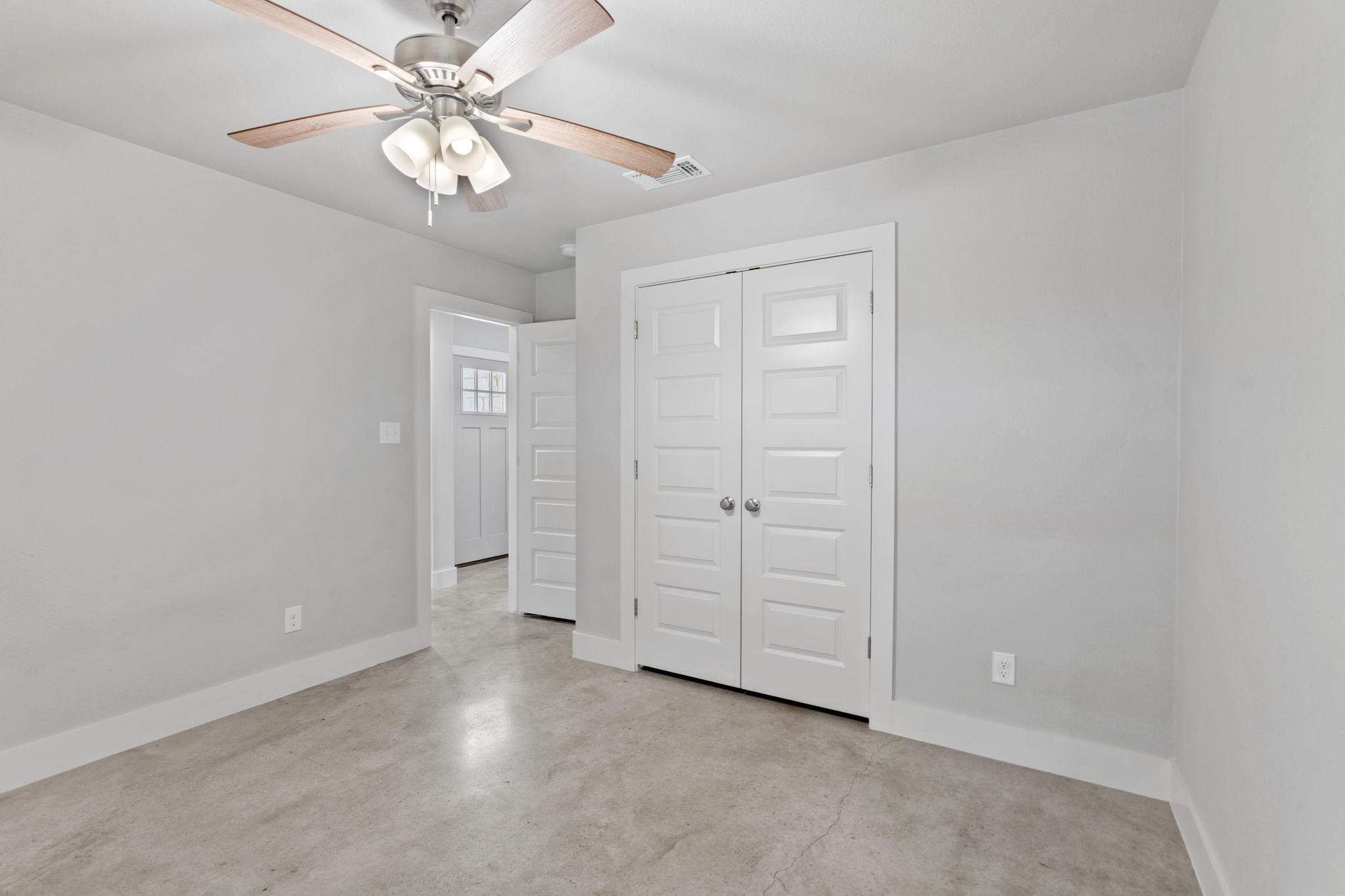 117 Primrose Ln, Marble Falls, TX 78654