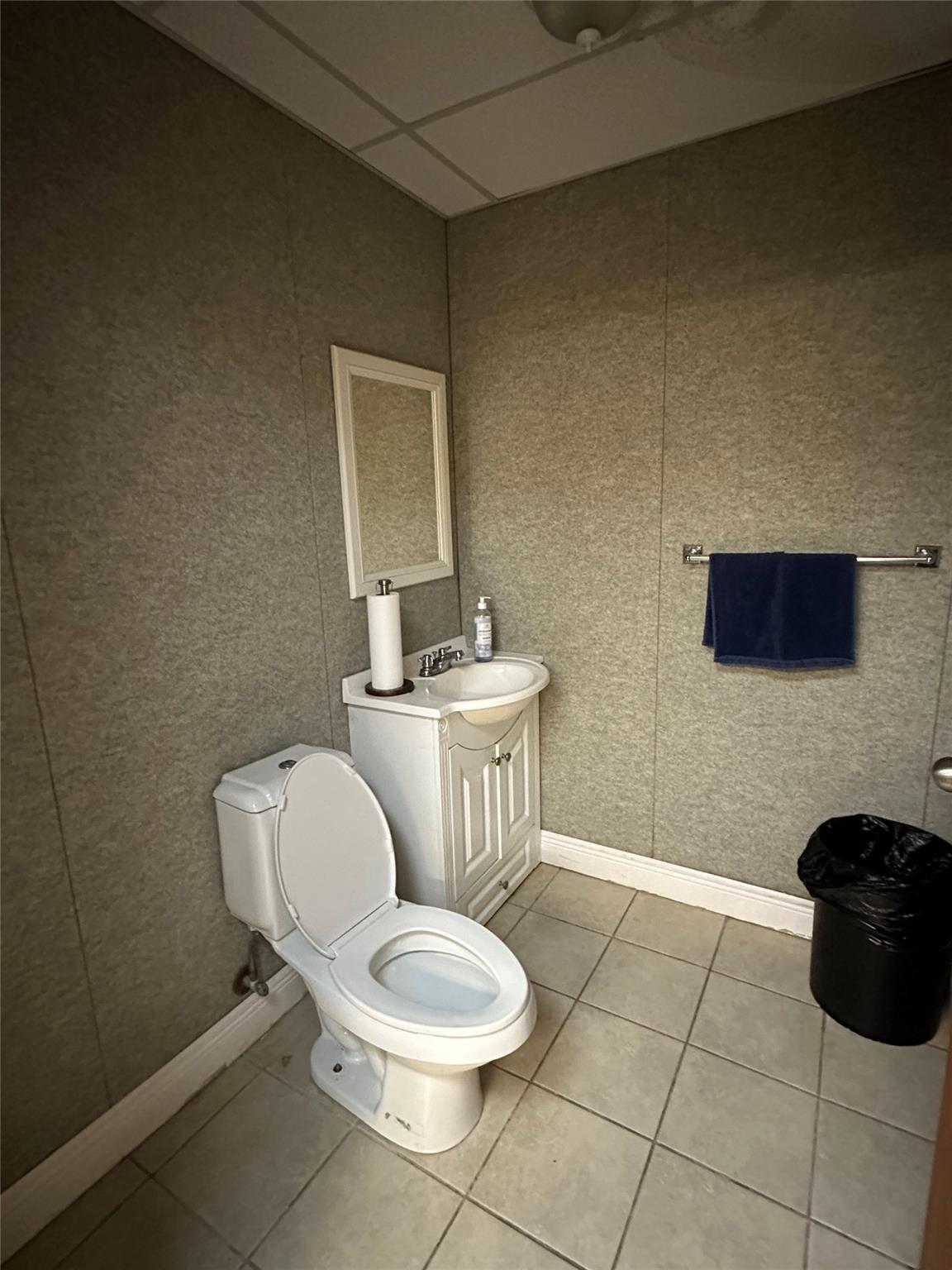 8862 W U S HY 290 Highway W, Austin, TX 78736