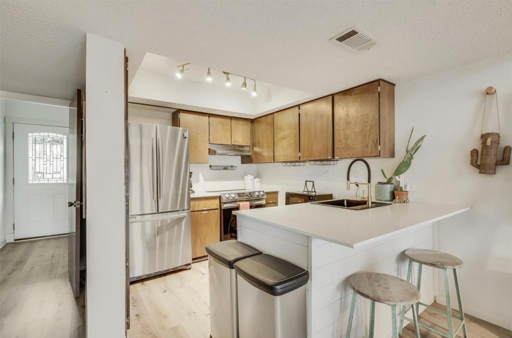 Point Venture, TX 78645