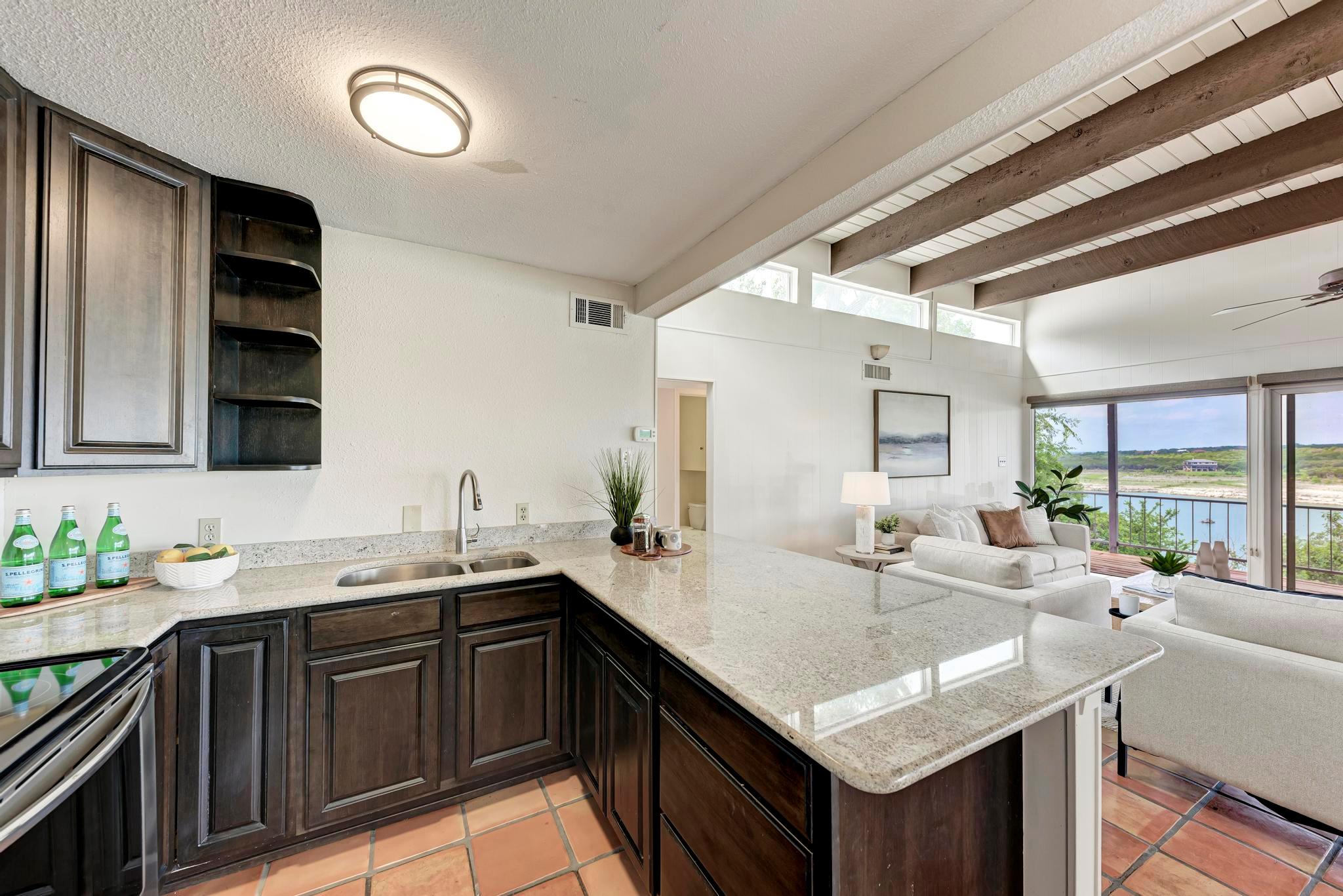 8130 JOY Rd, Volente, TX 78641