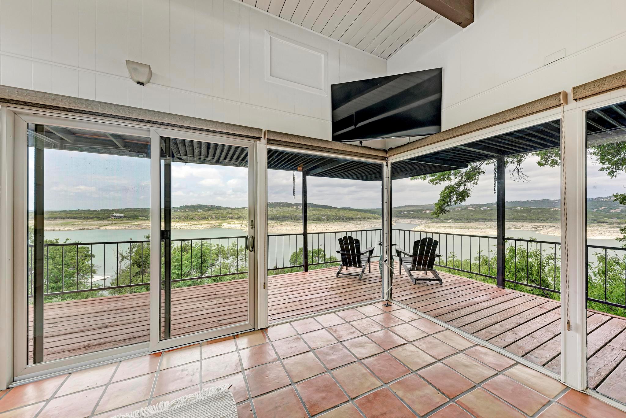 8130 JOY Rd, Volente, TX 78641