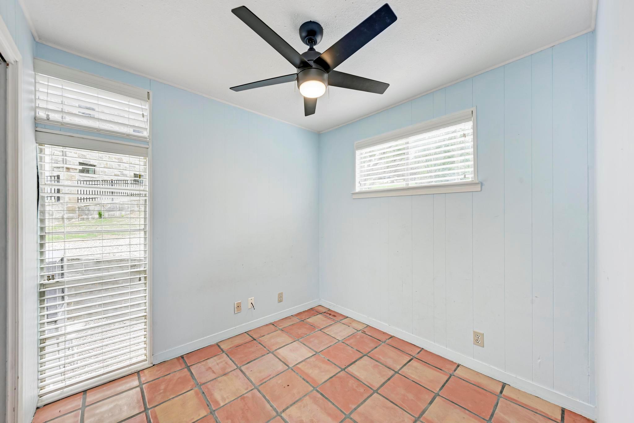 8130 JOY Rd, Volente, TX 78641