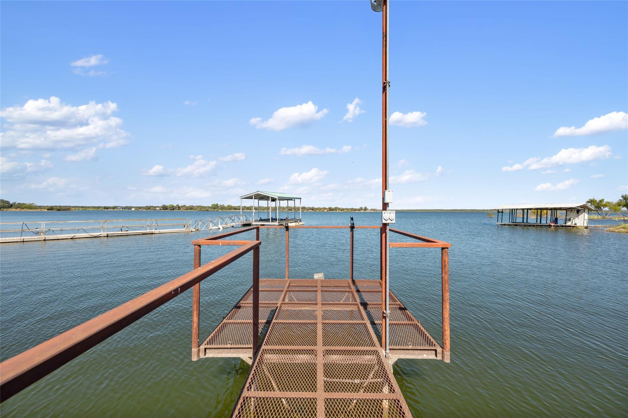 658 Golden Beach Dr, Buchanan Dam, TX 78609