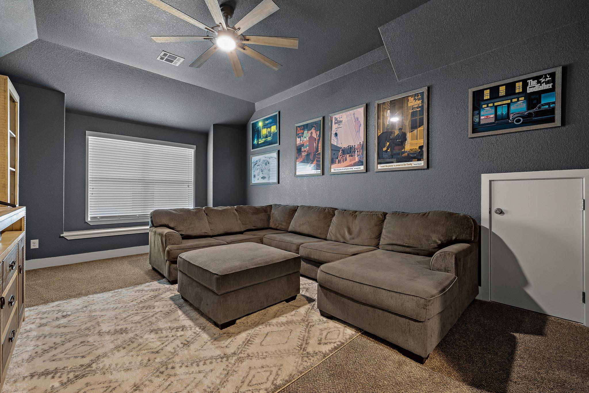 504 Leon Loop, Liberty Hill, TX 78642