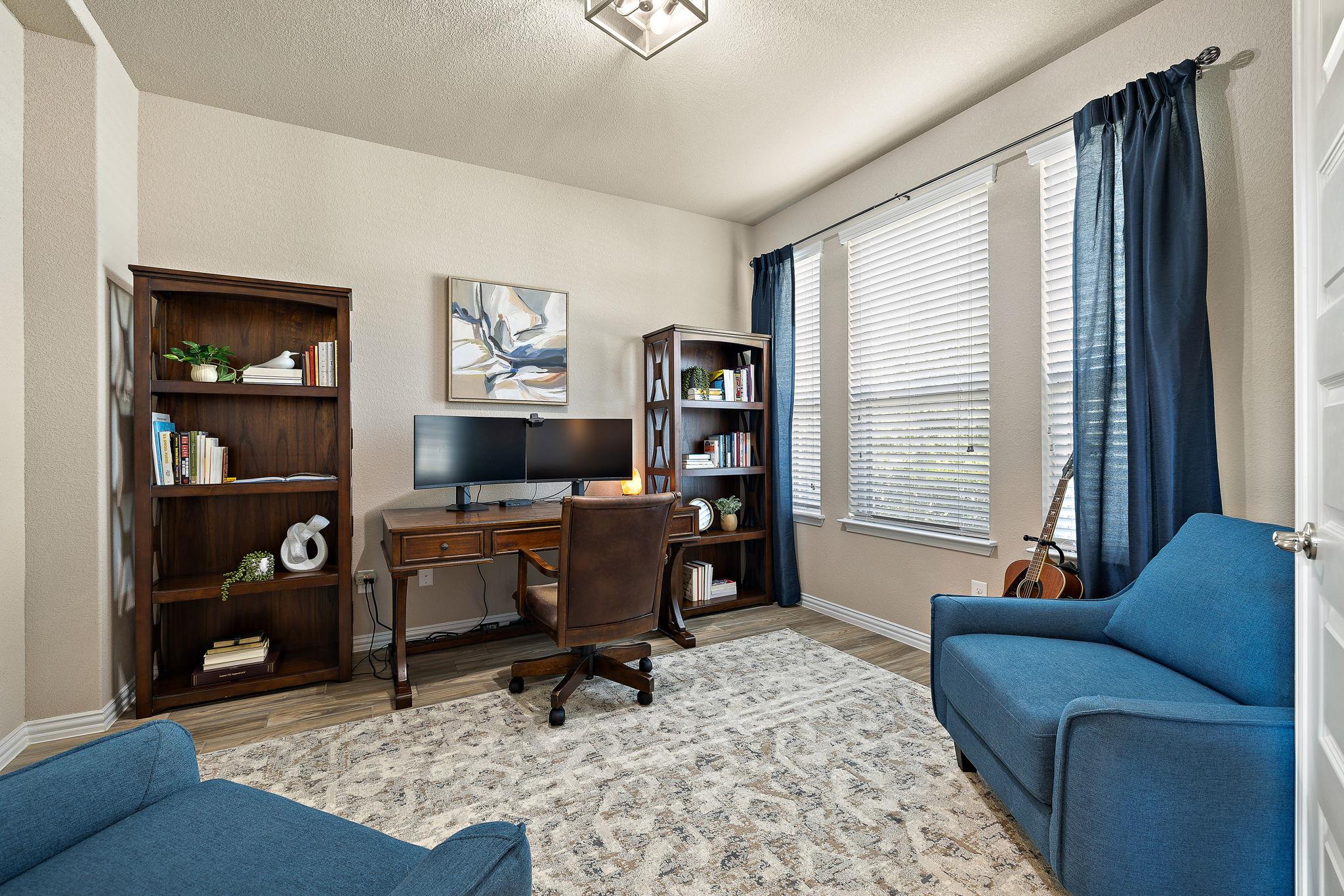 504 Leon Loop, Liberty Hill, TX 78642