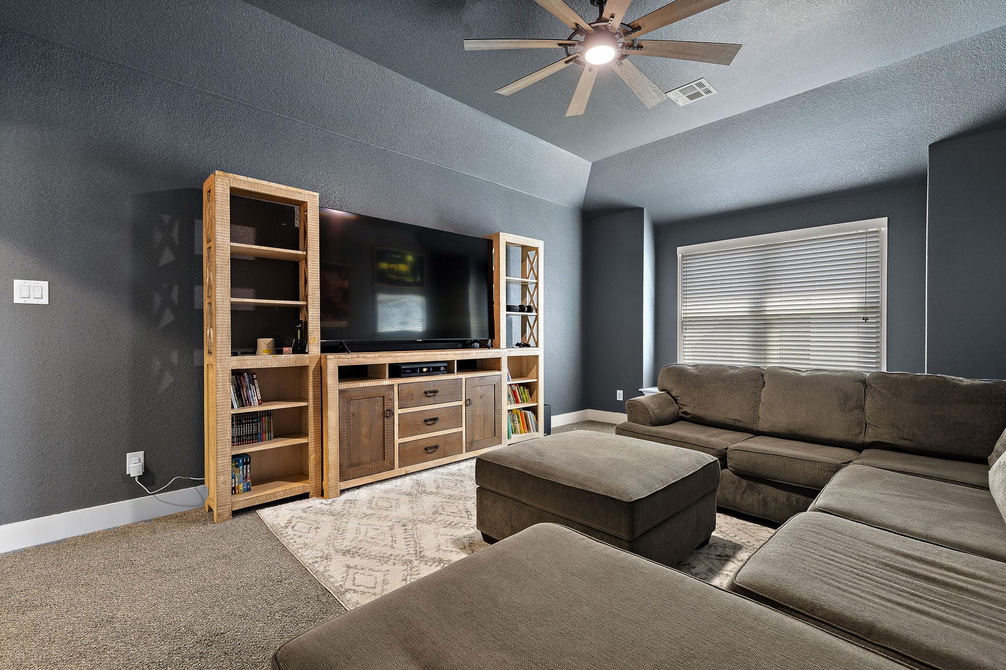 504 Leon Loop, Liberty Hill, TX 78642