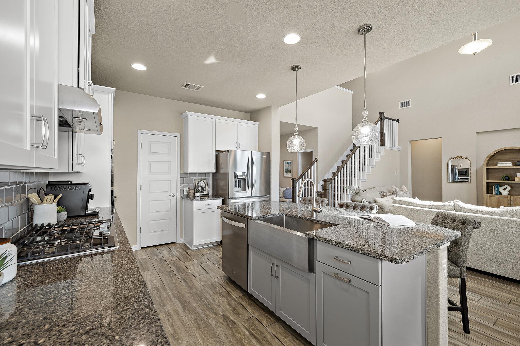 504 Leon Loop, Liberty Hill, TX 78642