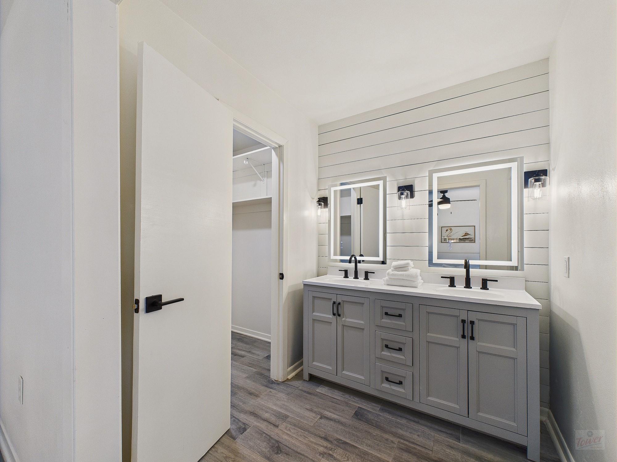 6108 Shadow Valley Dr # A, Austin, TX 78731