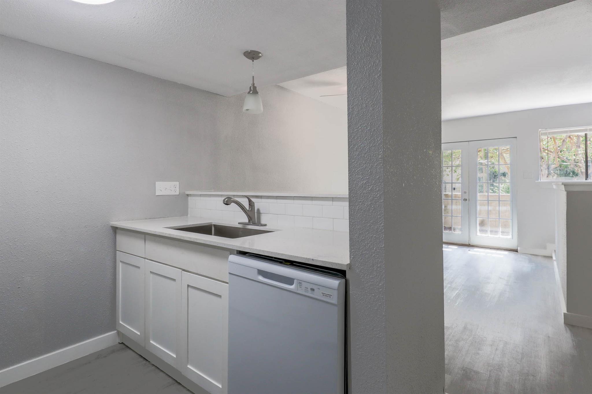 1600 West Ave # 6, Austin, TX 78701