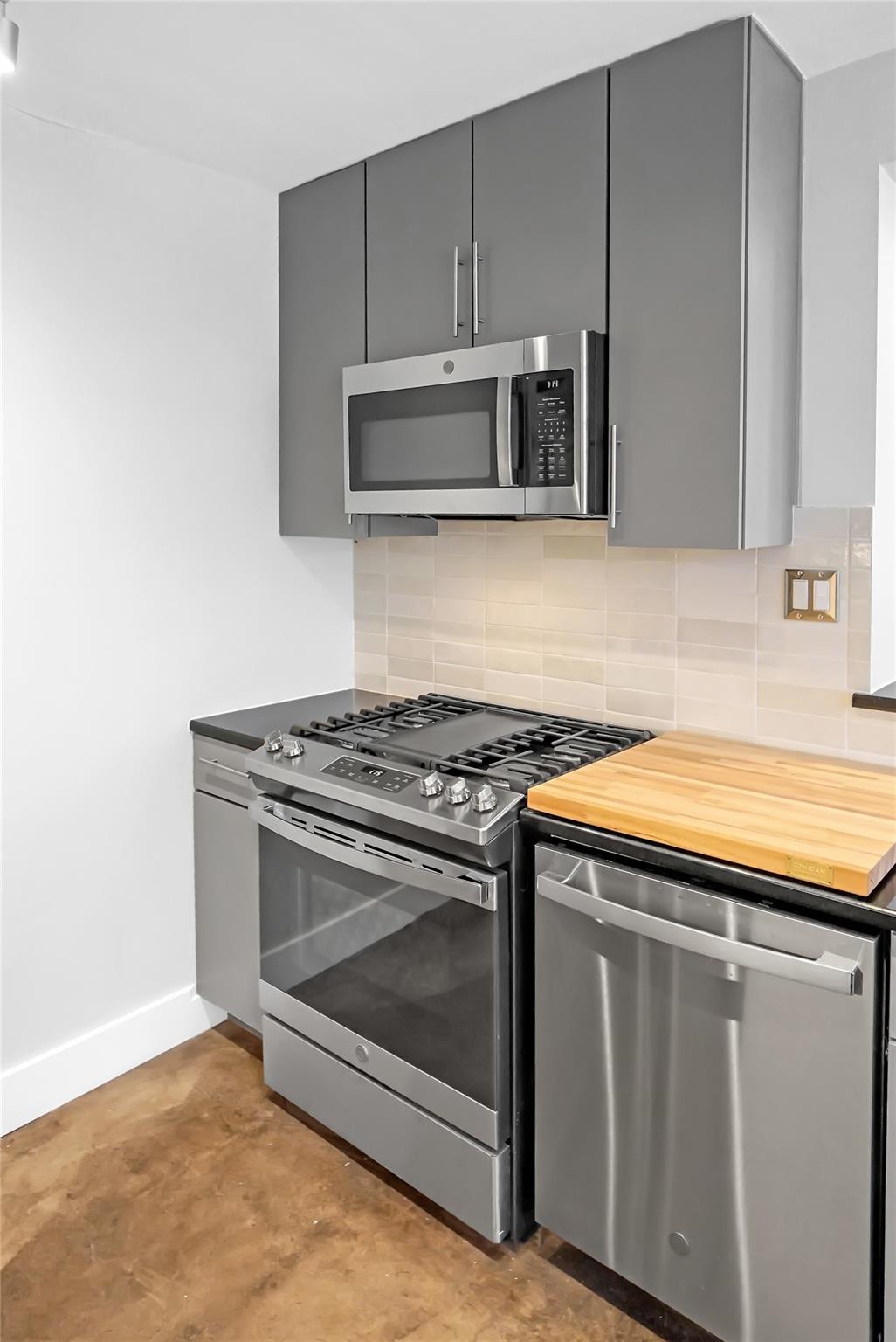 1212 Guadalupe St # 1004, Austin, TX 78701