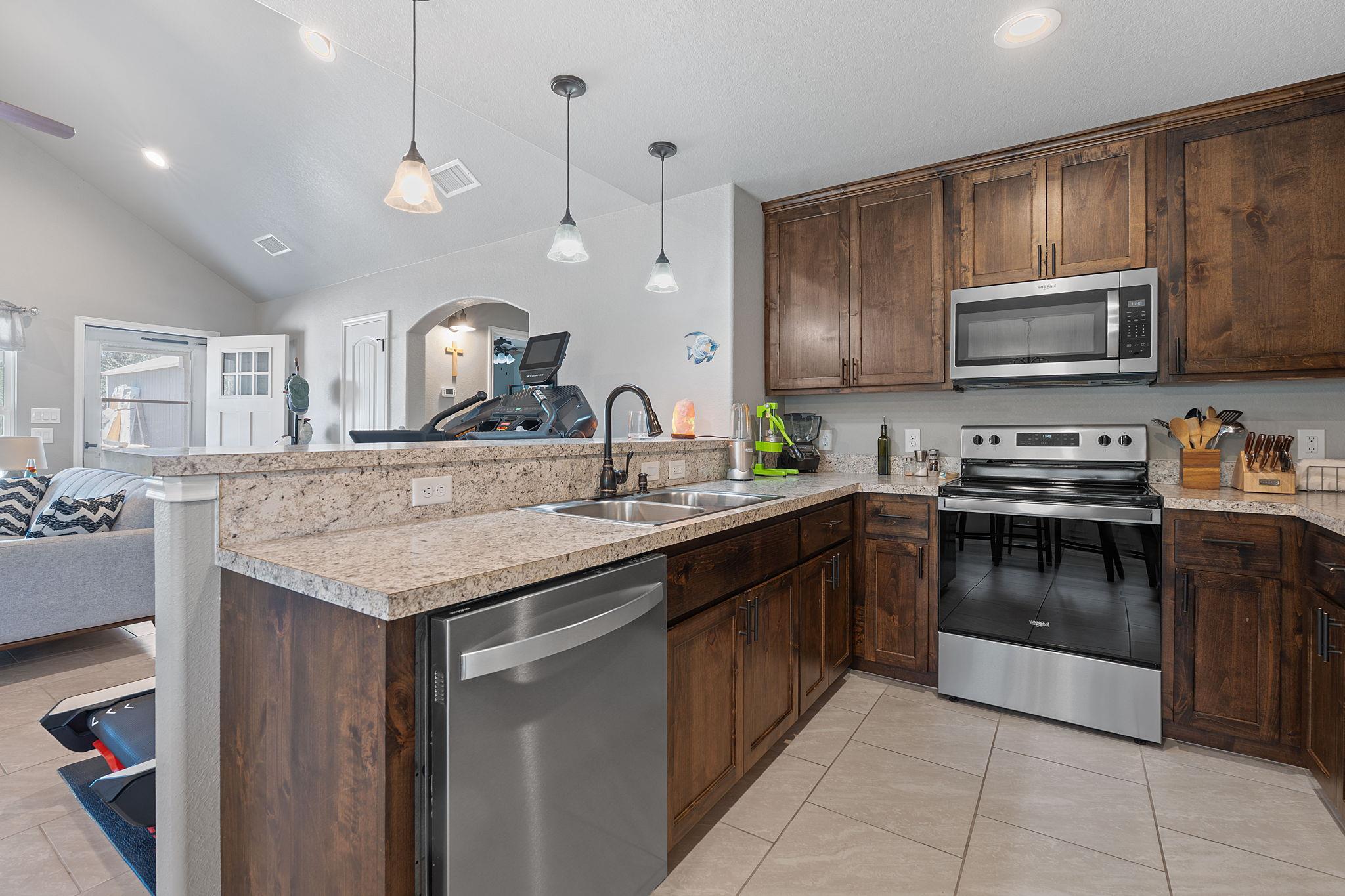 760 Henderson Dr, Spring Branch, TX 78070