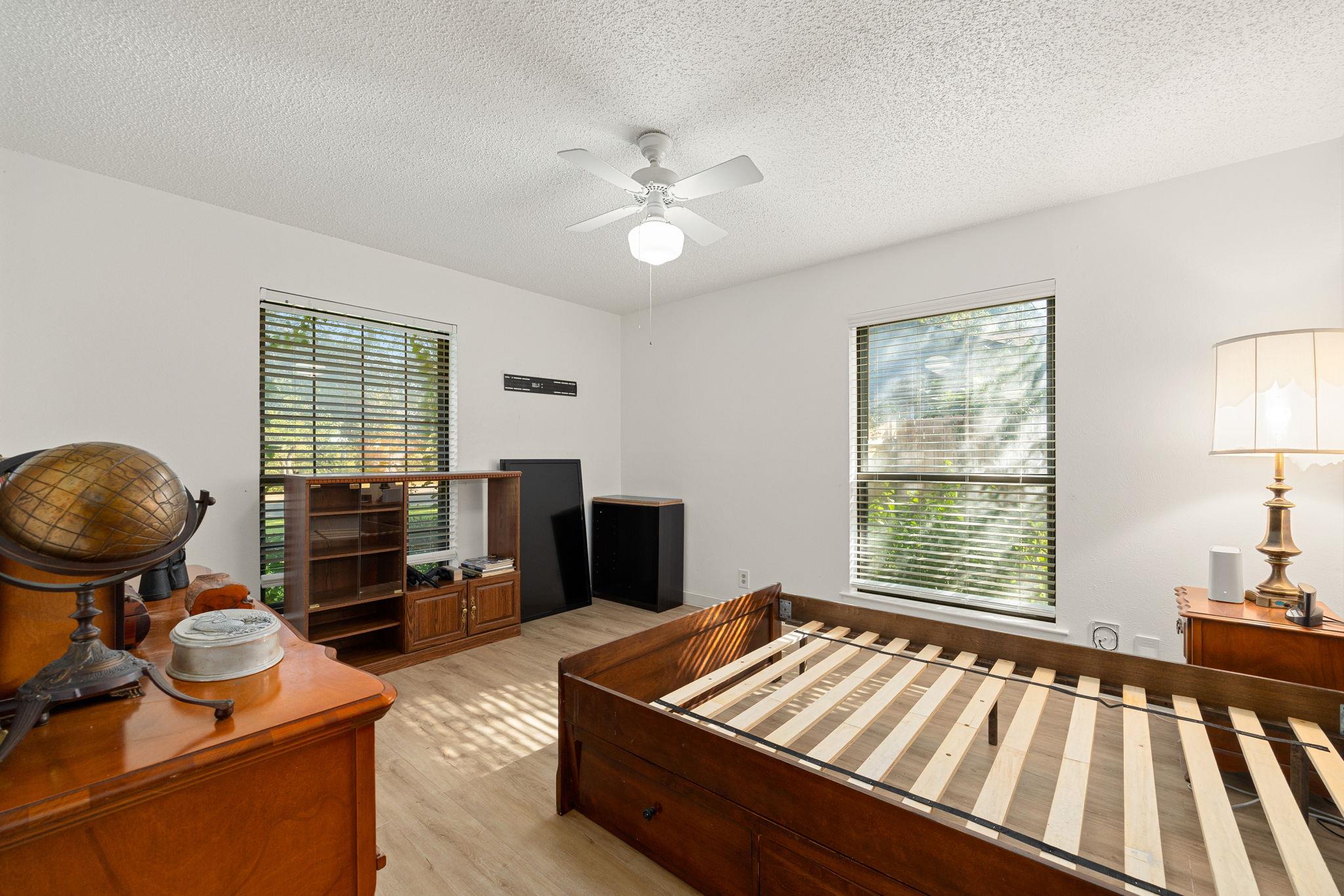 301 Dove Creek Dr, Round Rock, TX 78664