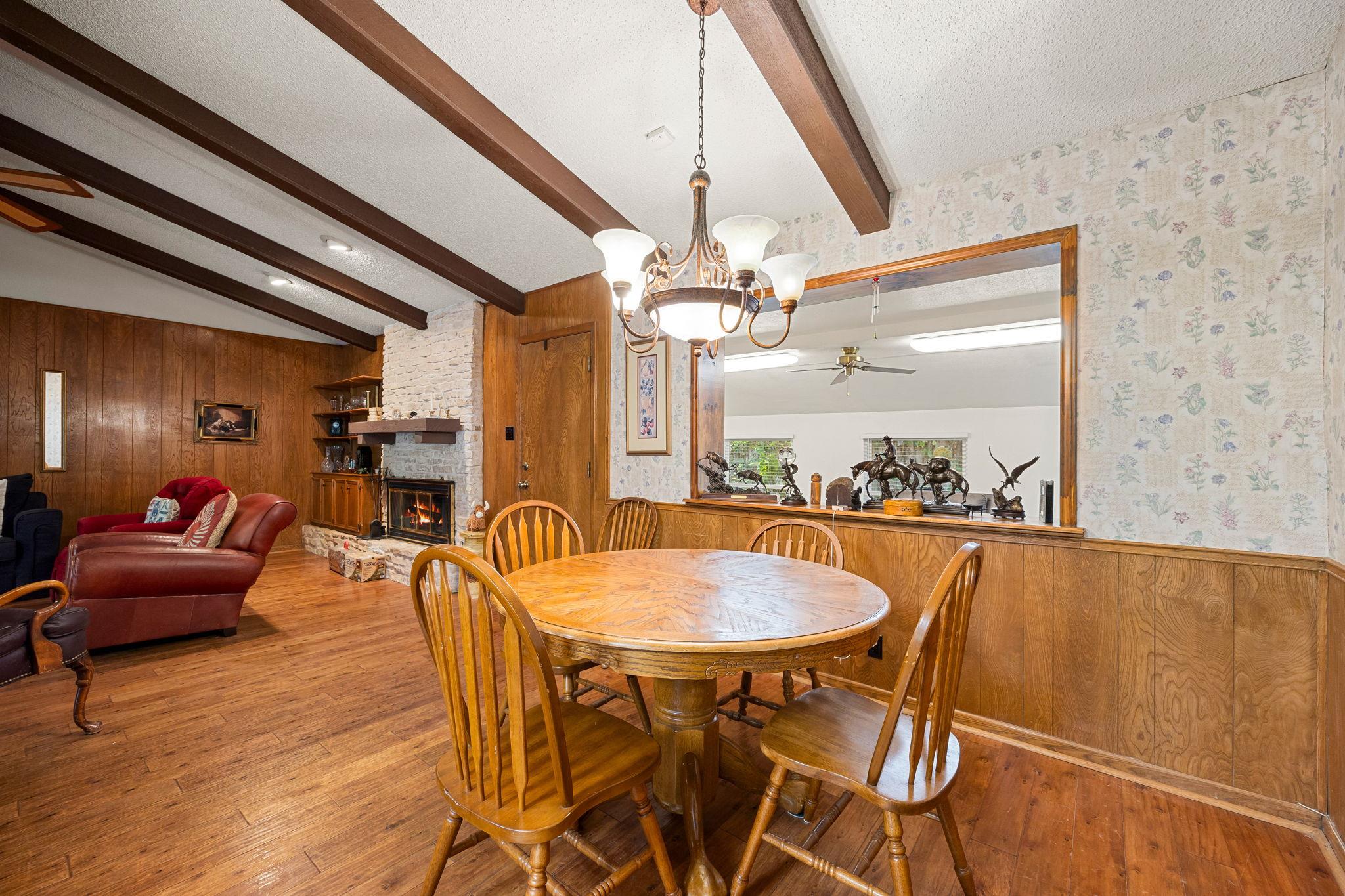 301 Dove Creek Dr, Round Rock, TX 78664