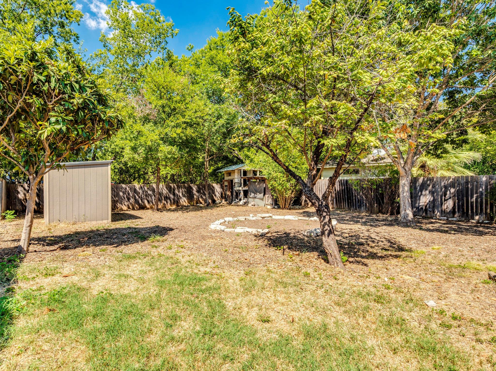 1008 Fiesta St, Austin, TX 78702