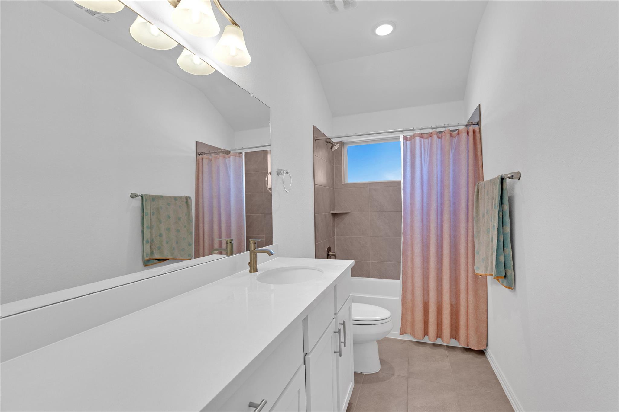 122 Shagbark Trl, Bastrop, TX 78602