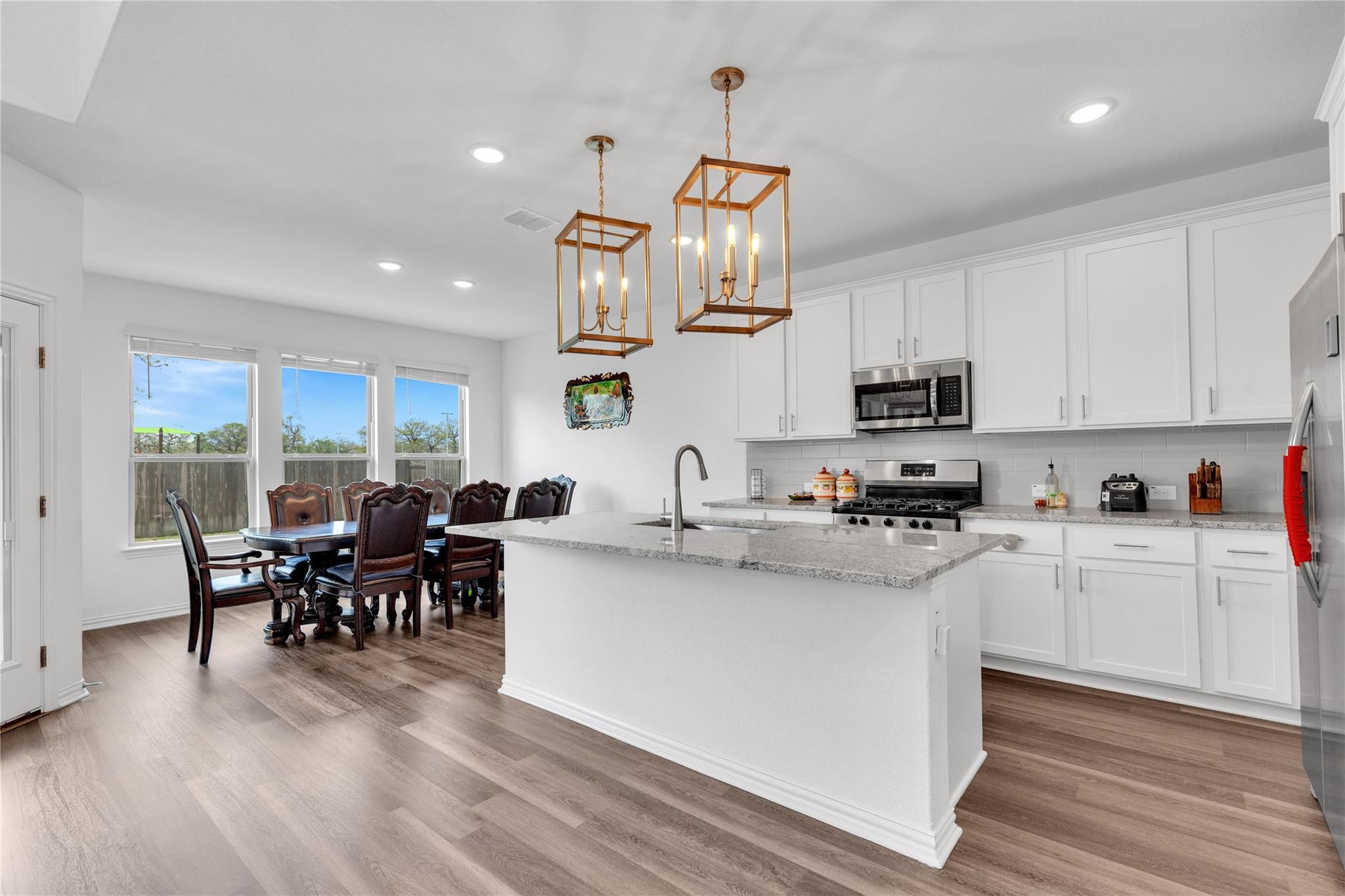 122 Shagbark Trl, Bastrop, TX 78602