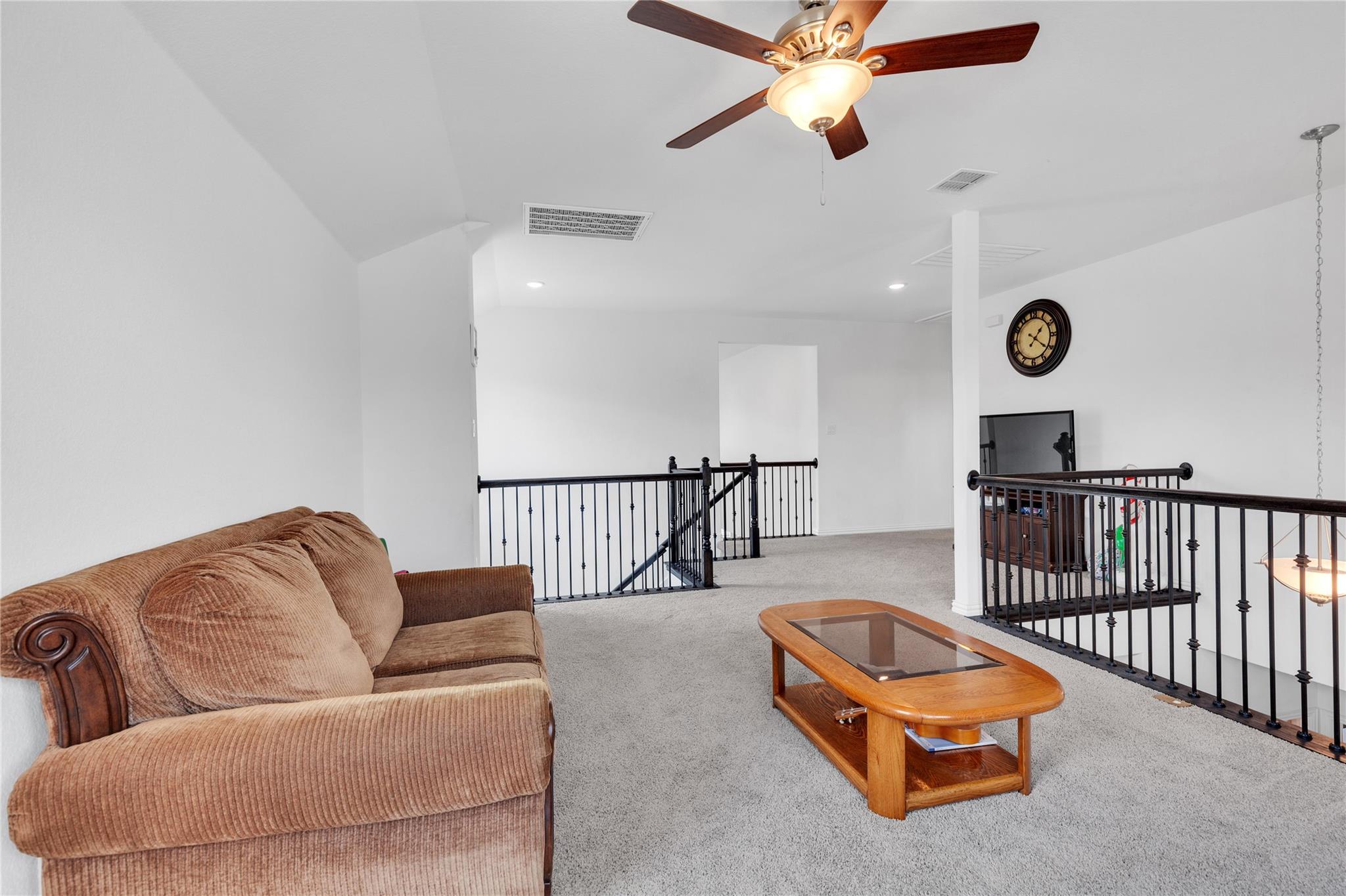 122 Shagbark Trl, Bastrop, TX 78602