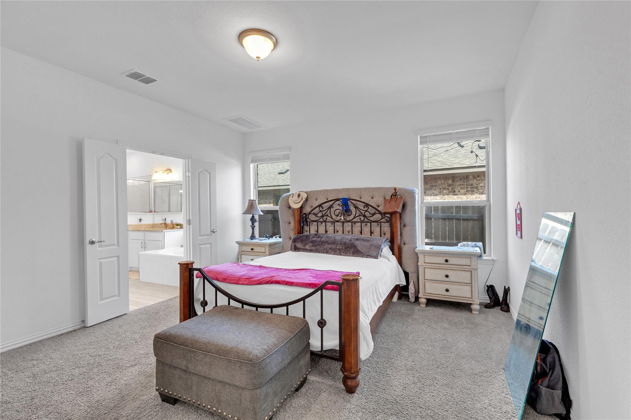 122 Shagbark Trl, Bastrop, TX 78602