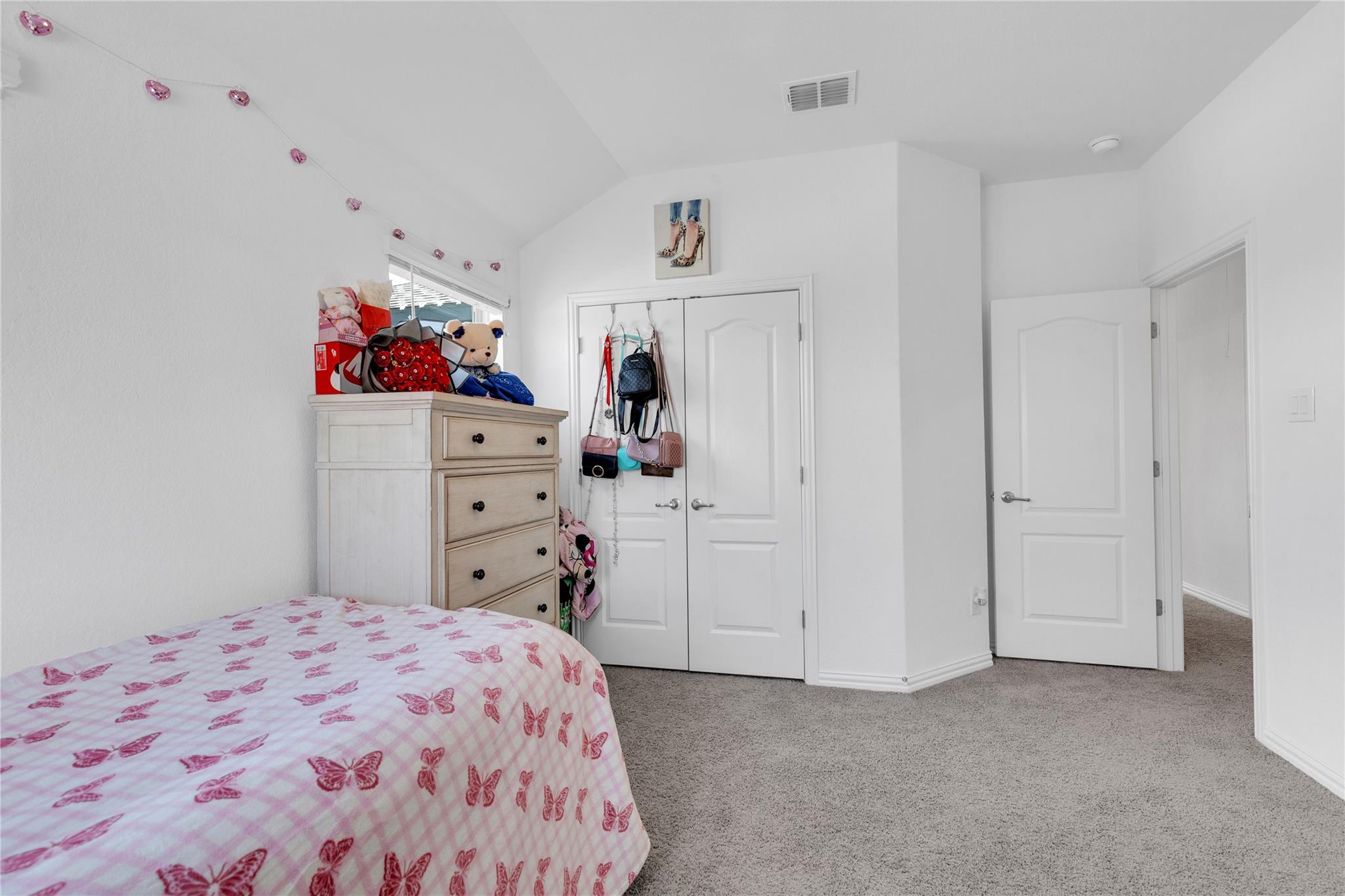 122 Shagbark Trl, Bastrop, TX 78602