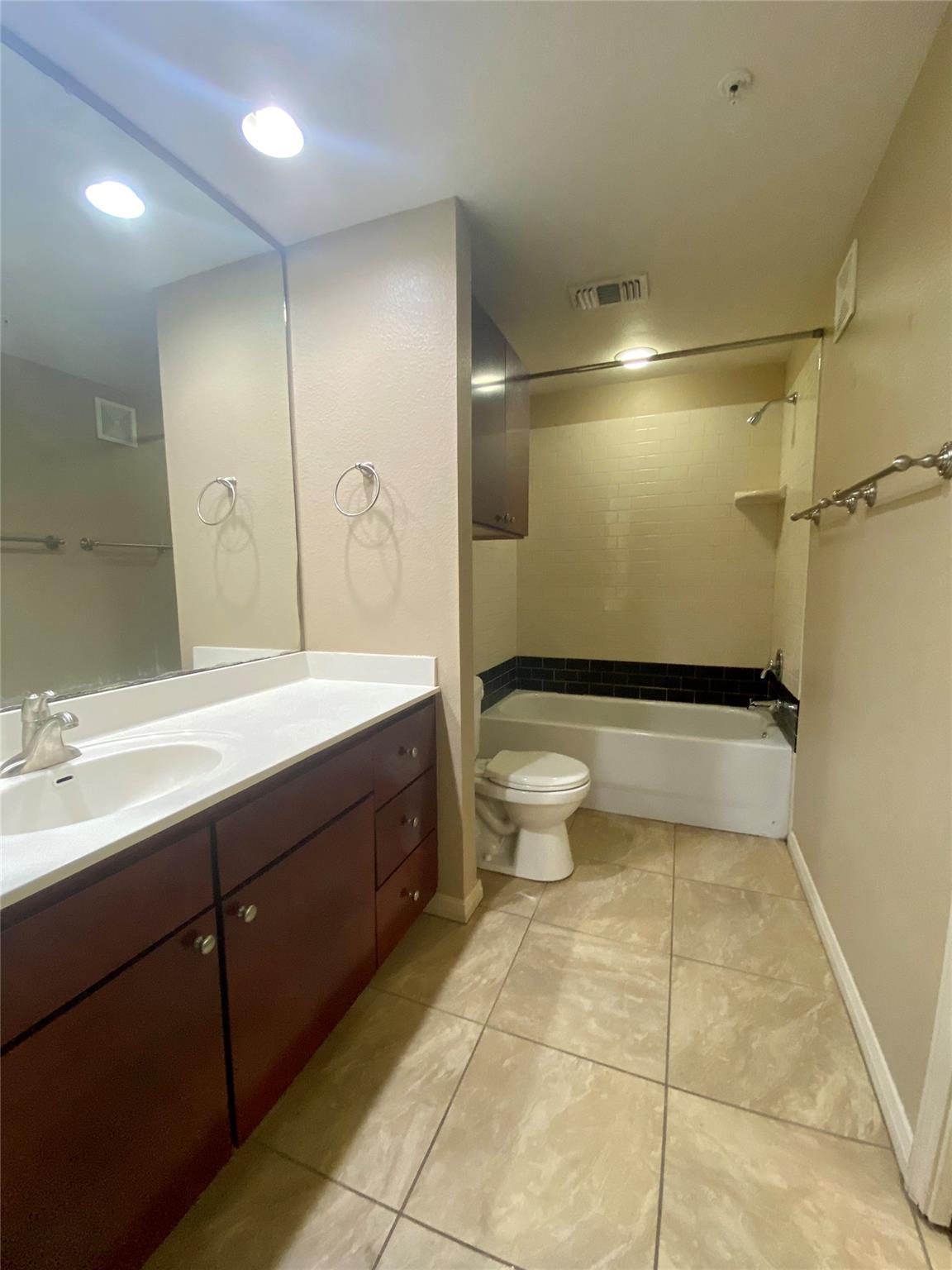 2505 San Gabriel St # 605, Austin, TX 78705