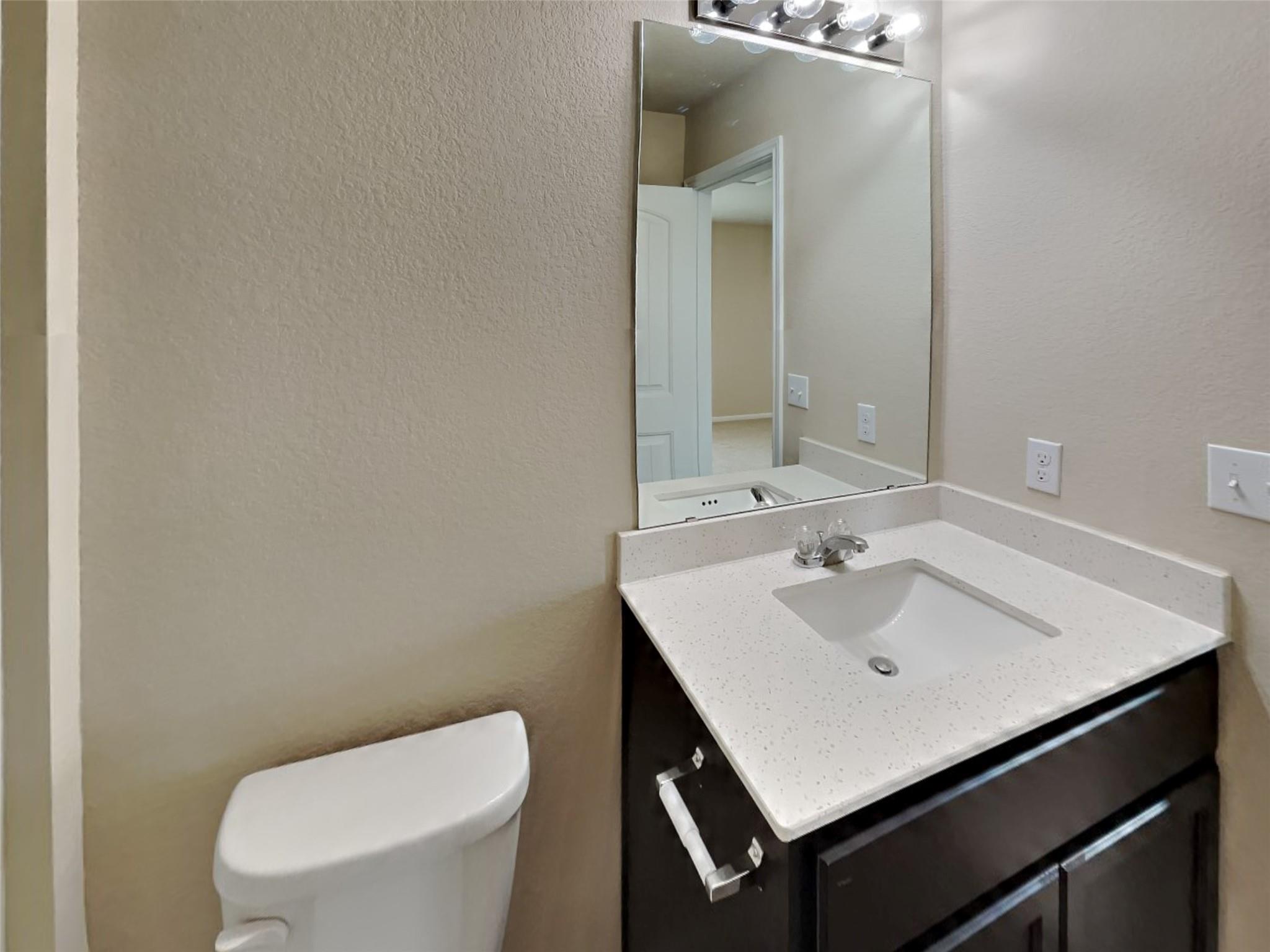 451 Cibolo Creek Dr, Kyle, TX 78640