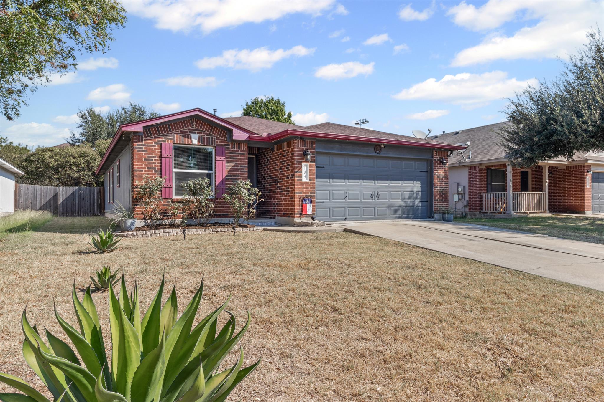 104 Will Ln, Hutto, TX 78634