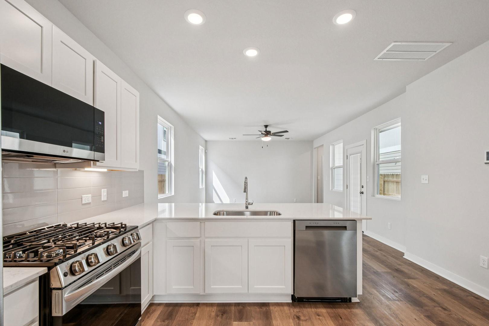 2054 Alice Jay Way, Round Rock, TX 78665