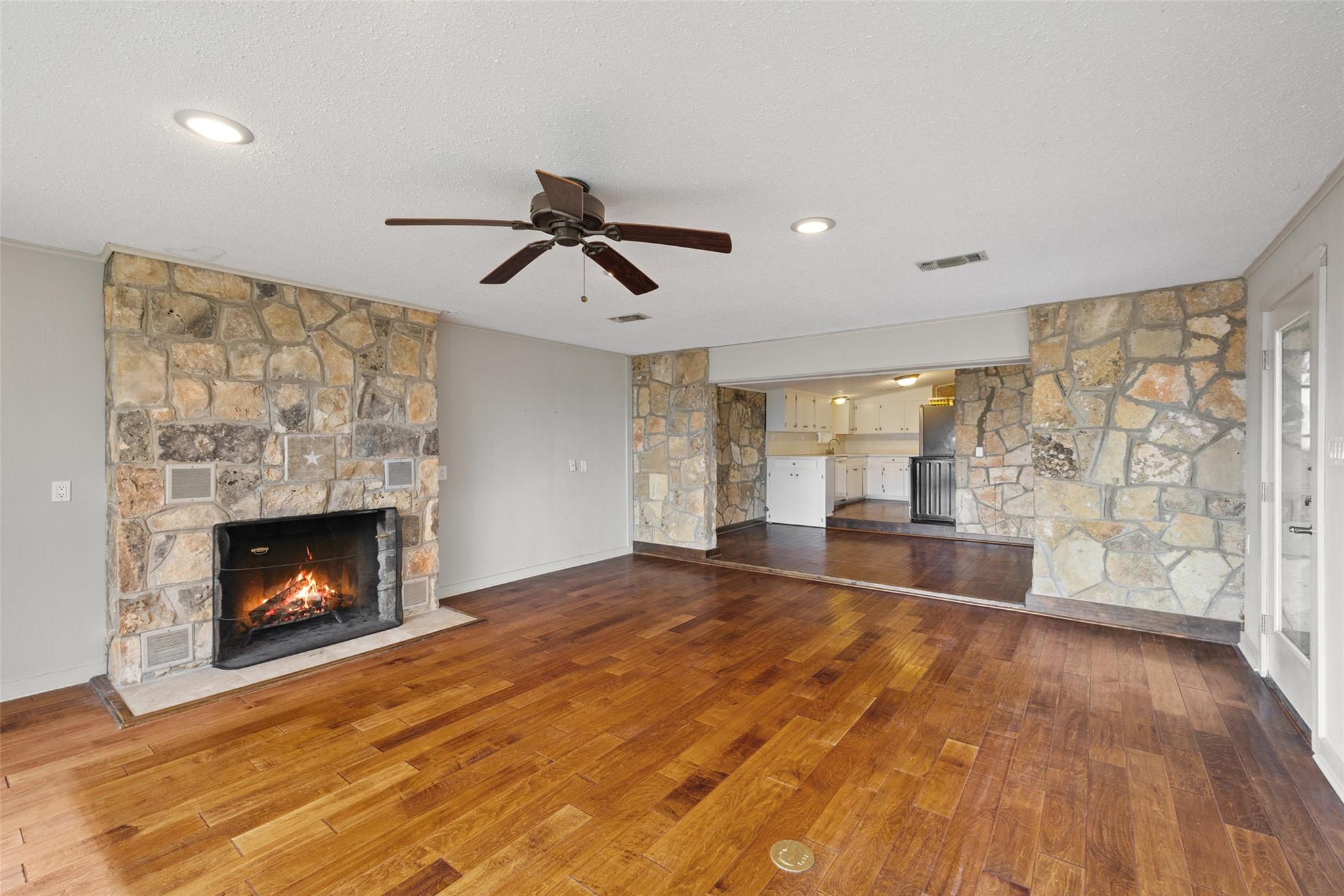 5776 FM 165, Blanco, TX 78636