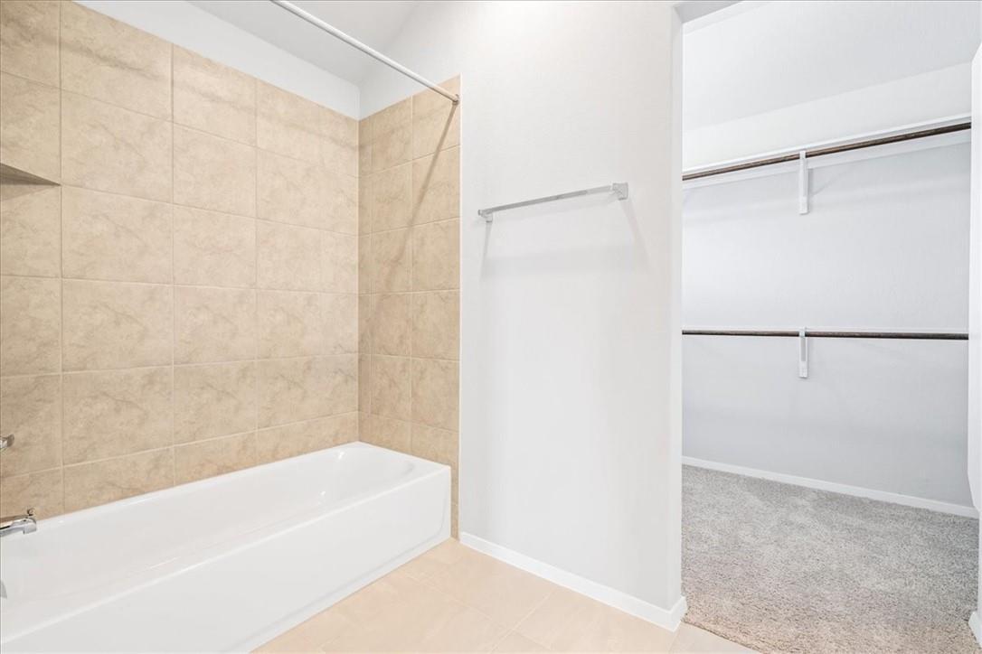 179 Living Reef Dr, Maxwell, TX 78656