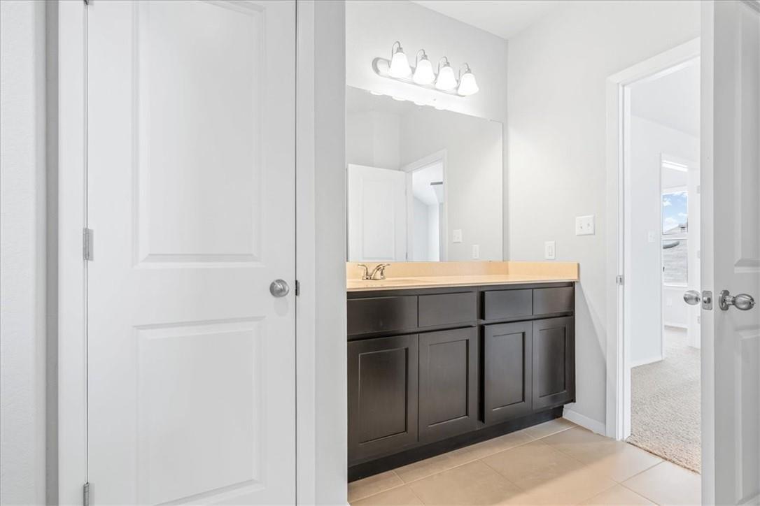 179 Living Reef Dr, Maxwell, TX 78656