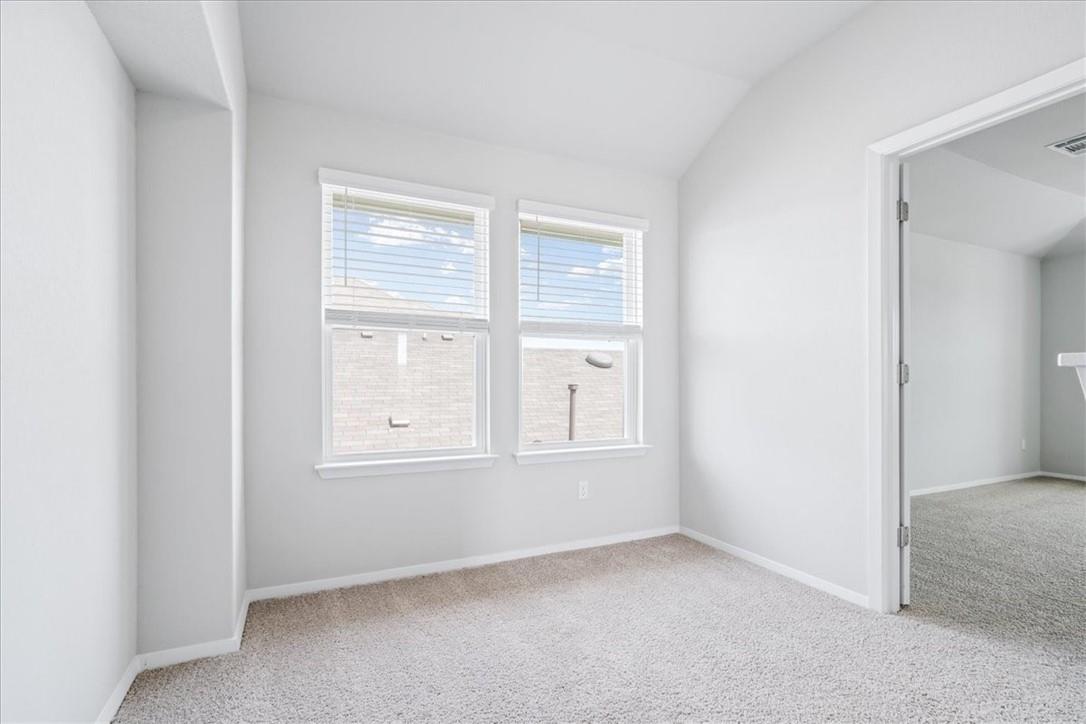 179 Living Reef Dr, Maxwell, TX 78656