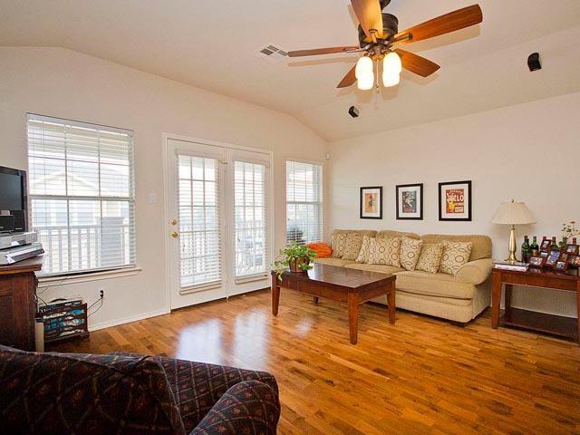 16100 Great Oaks Dr # 1401, Round Rock, TX 78681