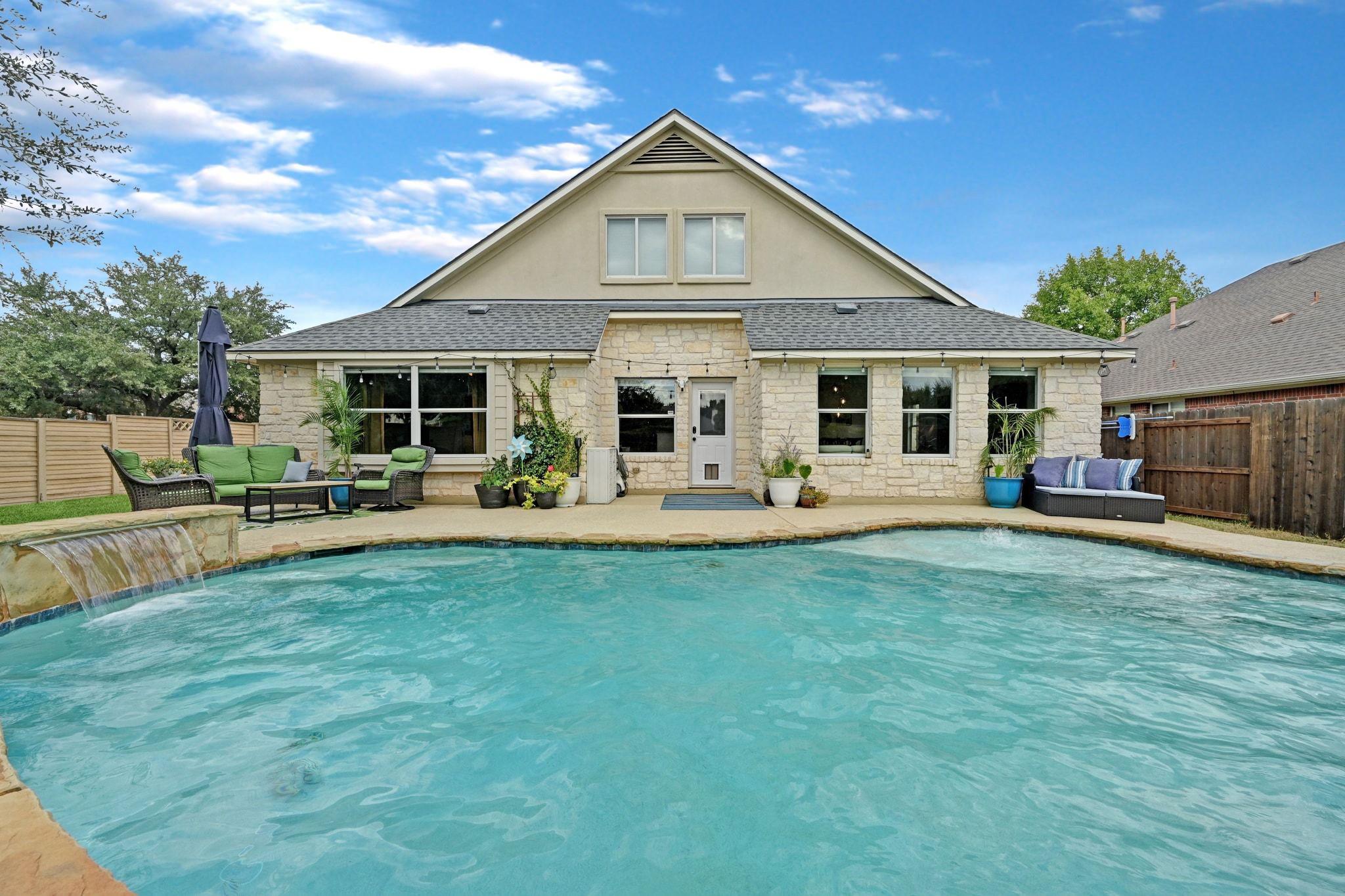 1100 Willowbrook Dr, Cedar Park, TX 78613