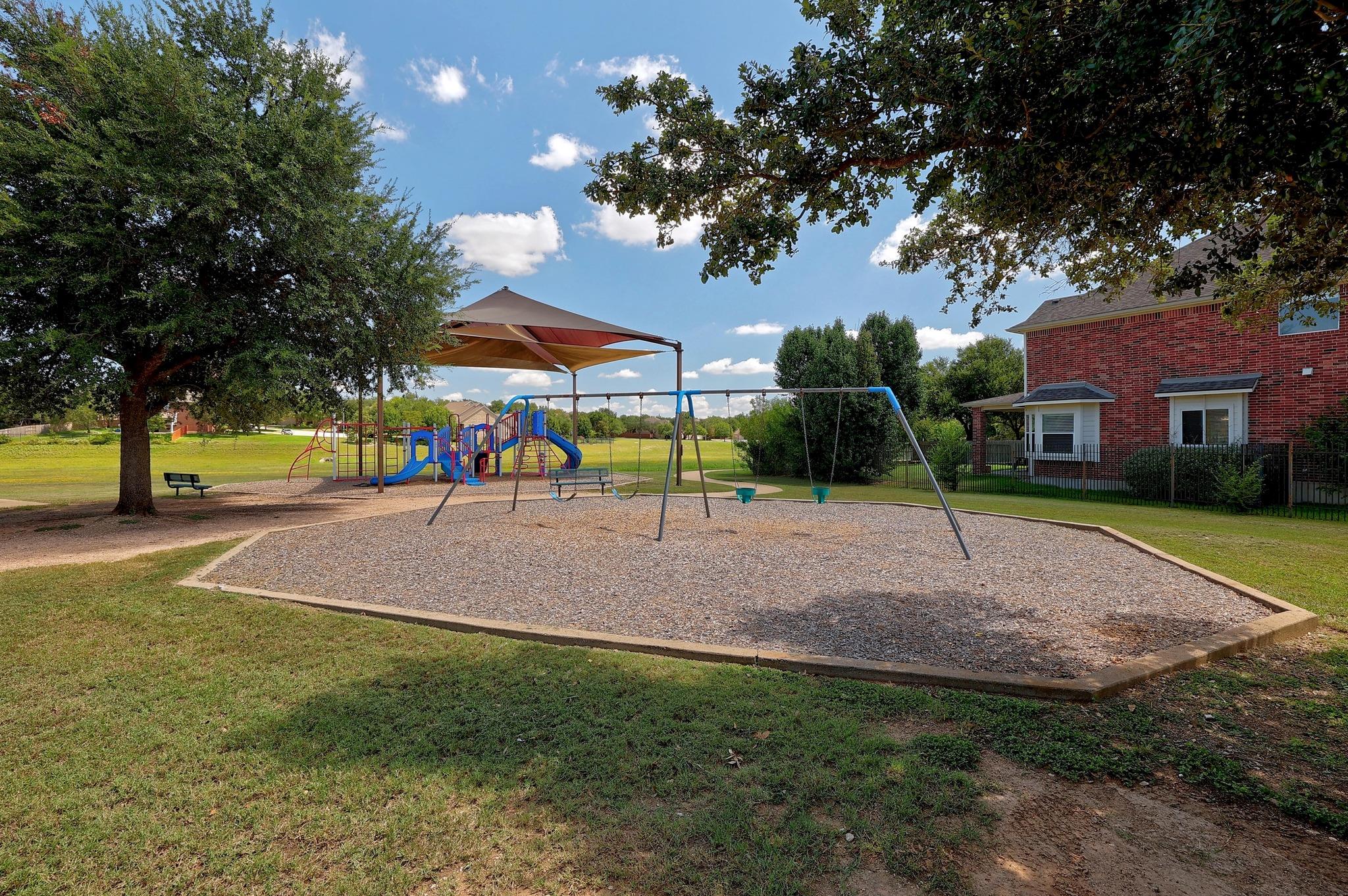 1100 Willowbrook Dr, Cedar Park, TX 78613