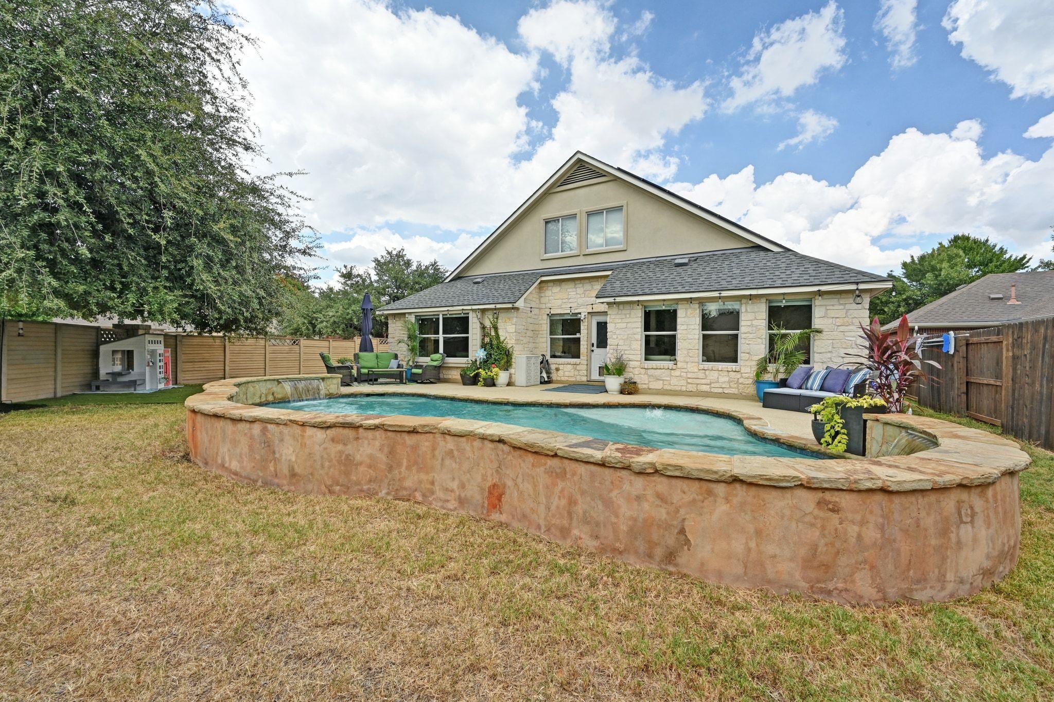 1100 Willowbrook Dr, Cedar Park, TX 78613