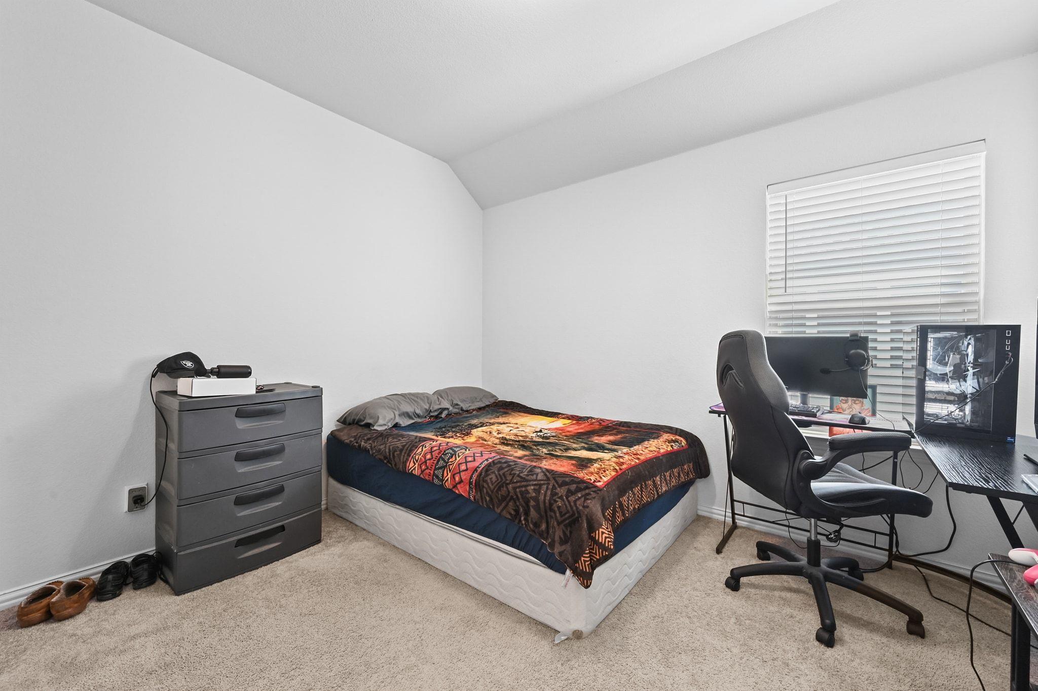 275 Coyote Creek Way, Kyle, TX 78640