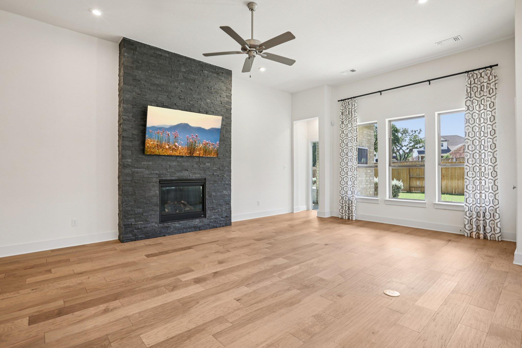 1022 Texas Ash Ln, Georgetown, TX 78628