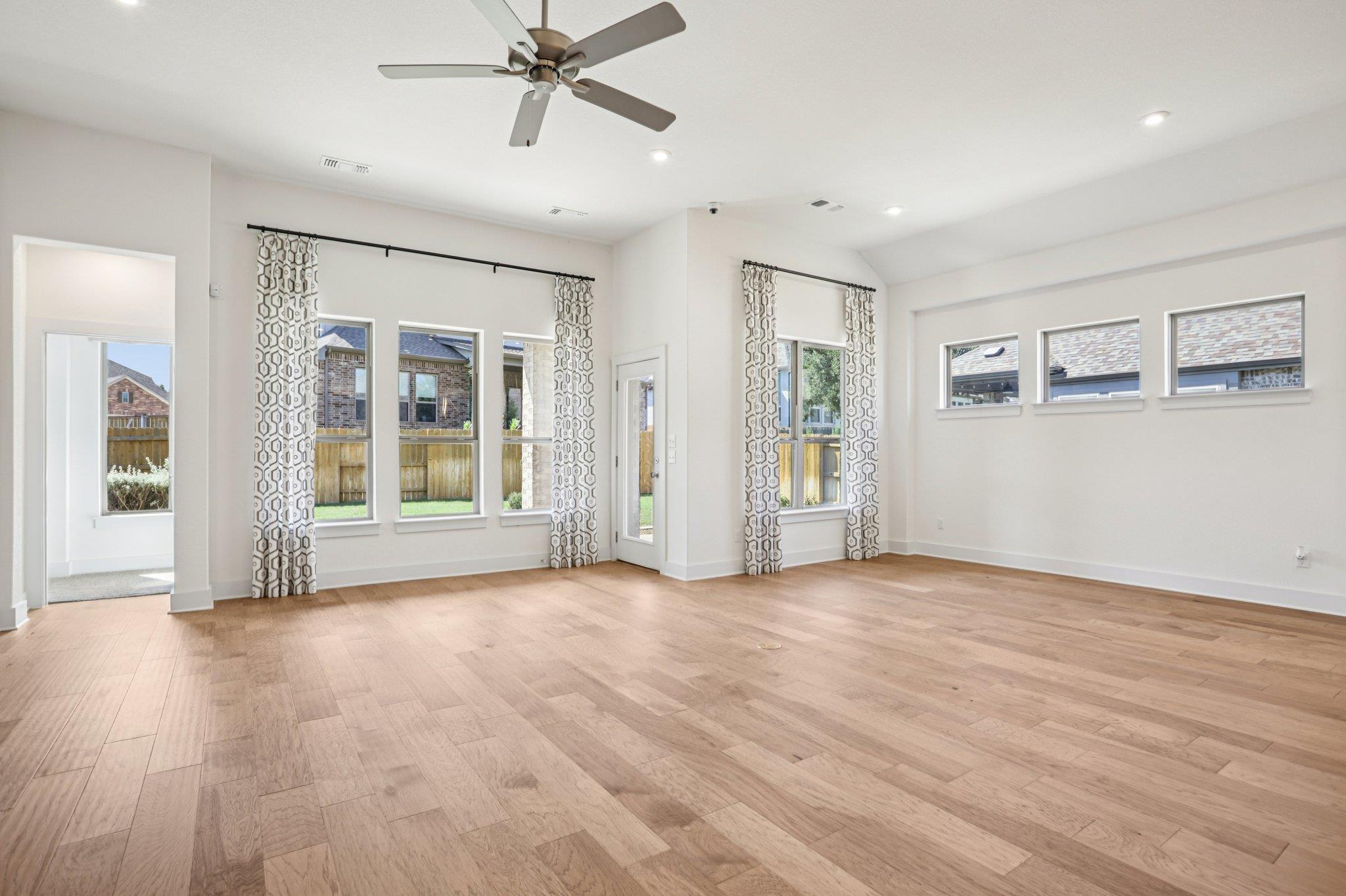 1022 Texas Ash Ln, Georgetown, TX 78628