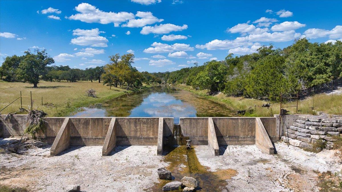 00 Confluence Dr, Harper, TX 78631