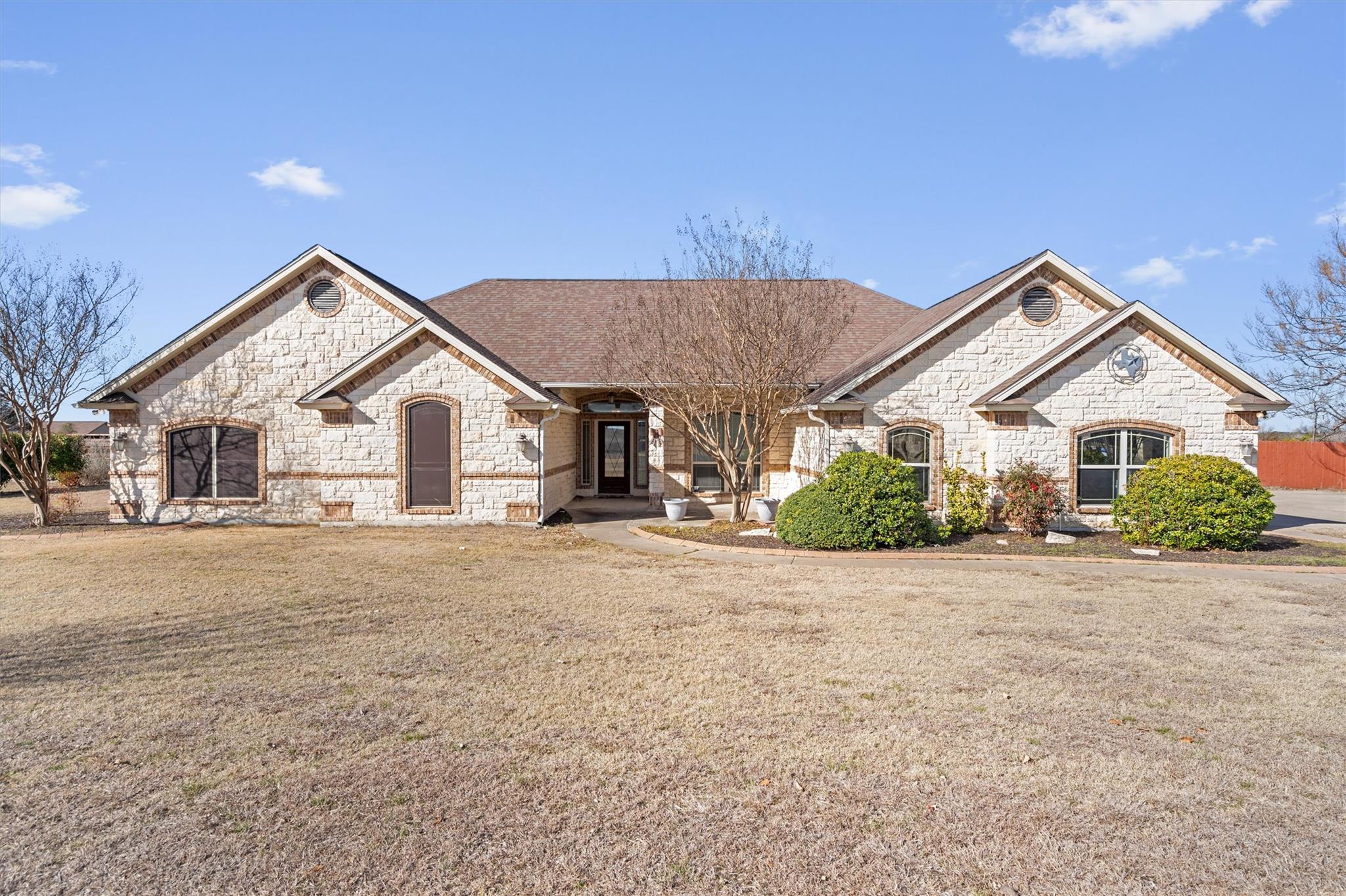209 Sarahs Ln, Liberty Hill, TX 78642