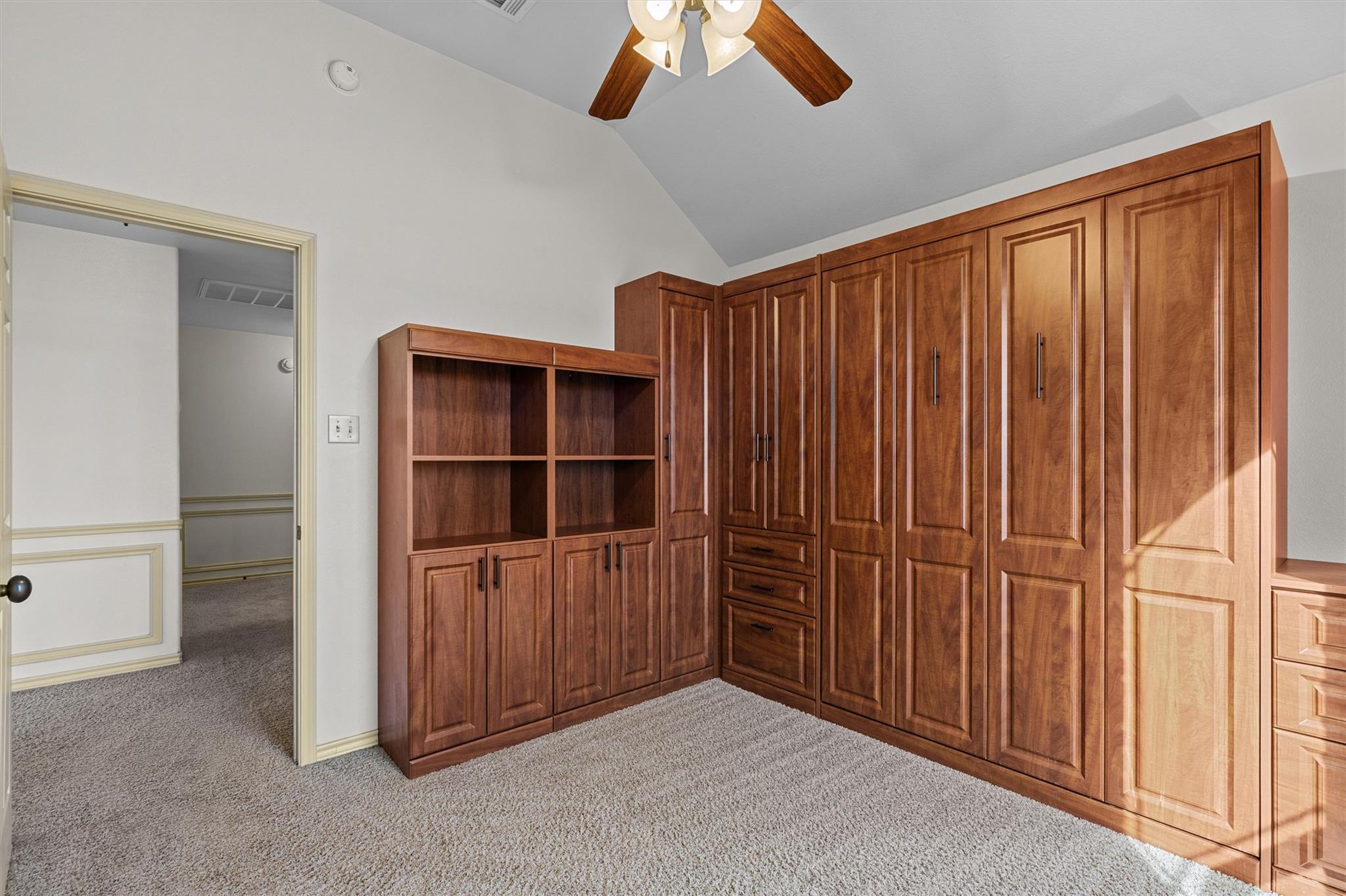 209 Sarahs Ln, Liberty Hill, TX 78642