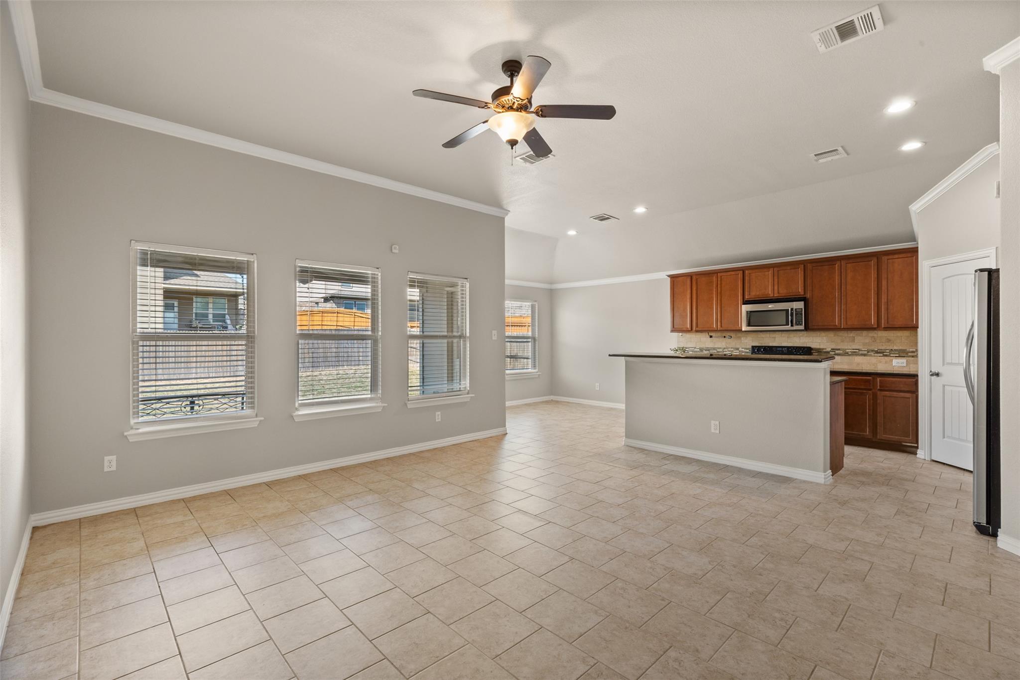 6309 Serpentine Dr, Killeen, TX 76542