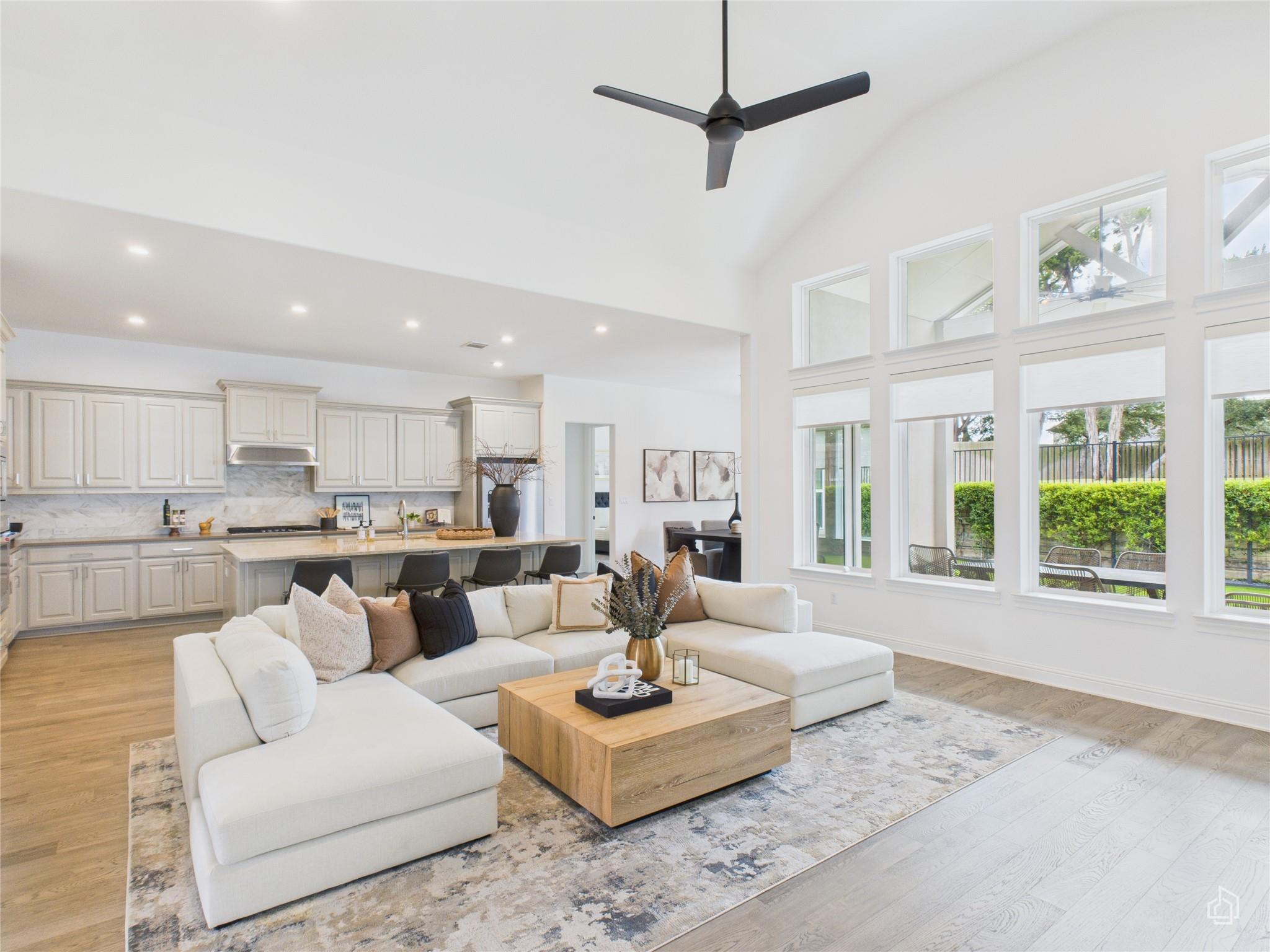 11386 Mesa Verde Dr, Austin, TX 78737