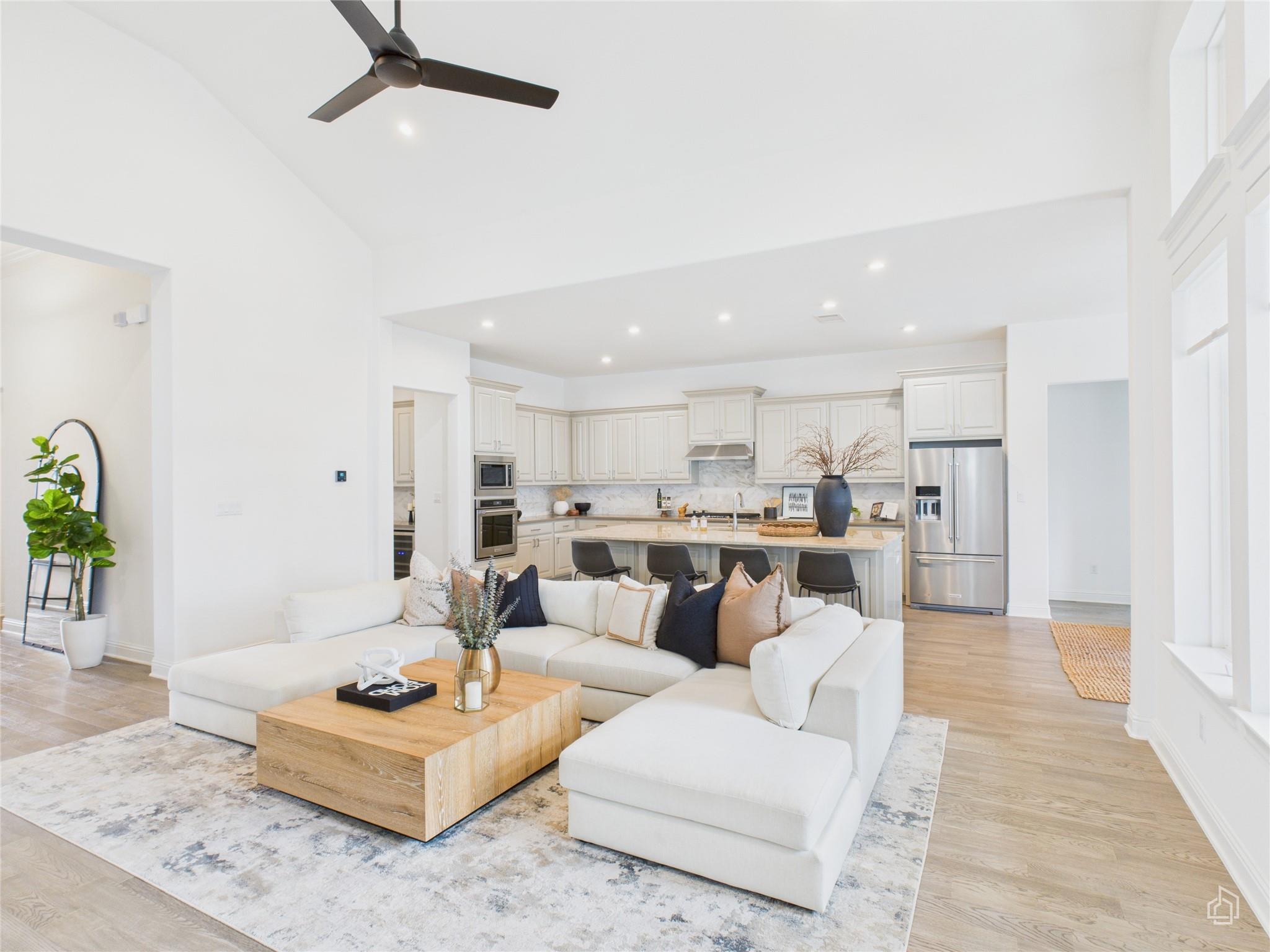 11386 Mesa Verde Dr, Austin, TX 78737