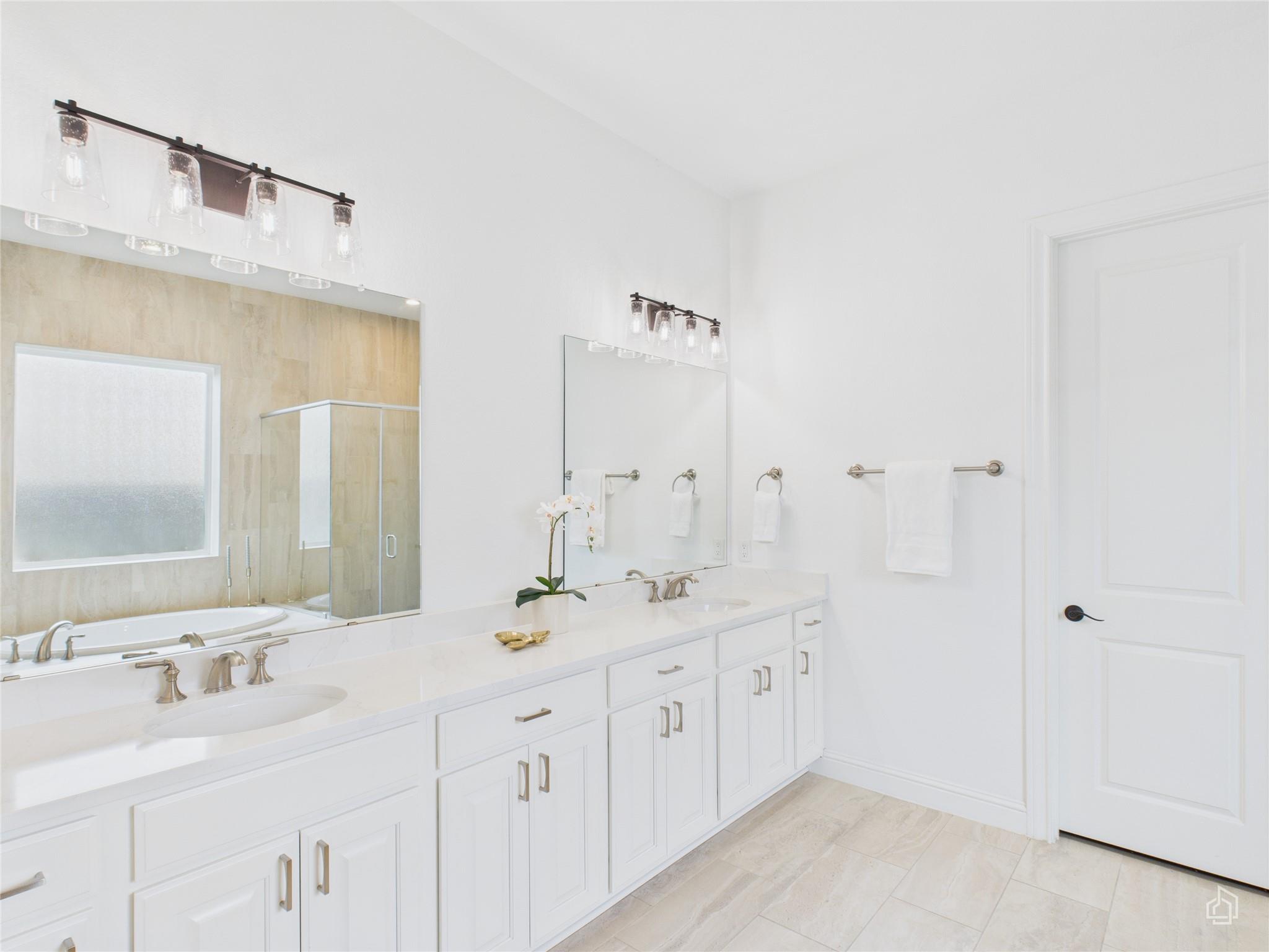 11386 Mesa Verde Dr, Austin, TX 78737