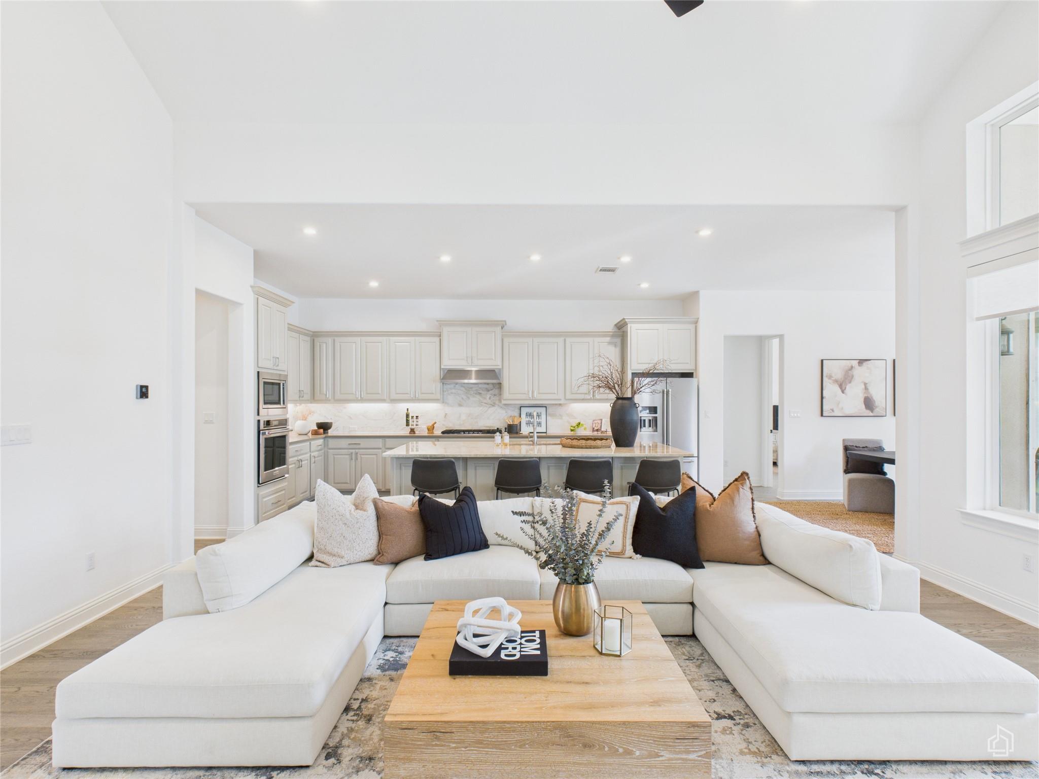 11386 Mesa Verde Dr, Austin, TX 78737